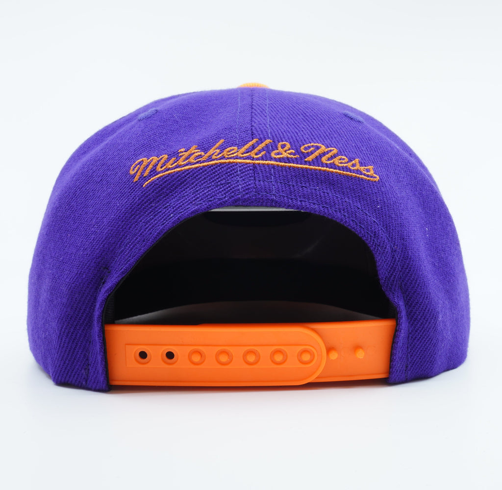 [6HSSJS19078-PSUPROR] MENS MITCHELL & NESS NBA PHONIEX SUNS CORE BASIC SNAPBACK