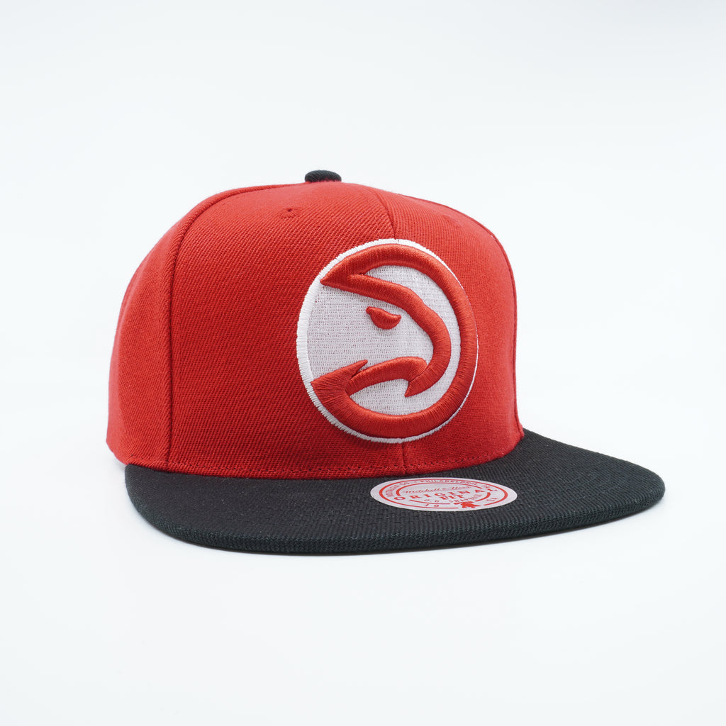 [6HSSJS19078-AHARDBK] MENS MITCHELL & NESS NBA ATLANTA HAWKS CORE BASIC SNAPBACK