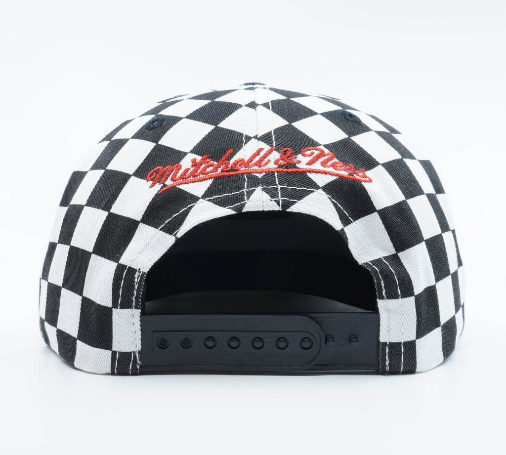[BH7A4G-GSW-WMZL] MENS NBA GOLDEN STATE WARRIORS CHECKED B&W CROW SNAPBACK