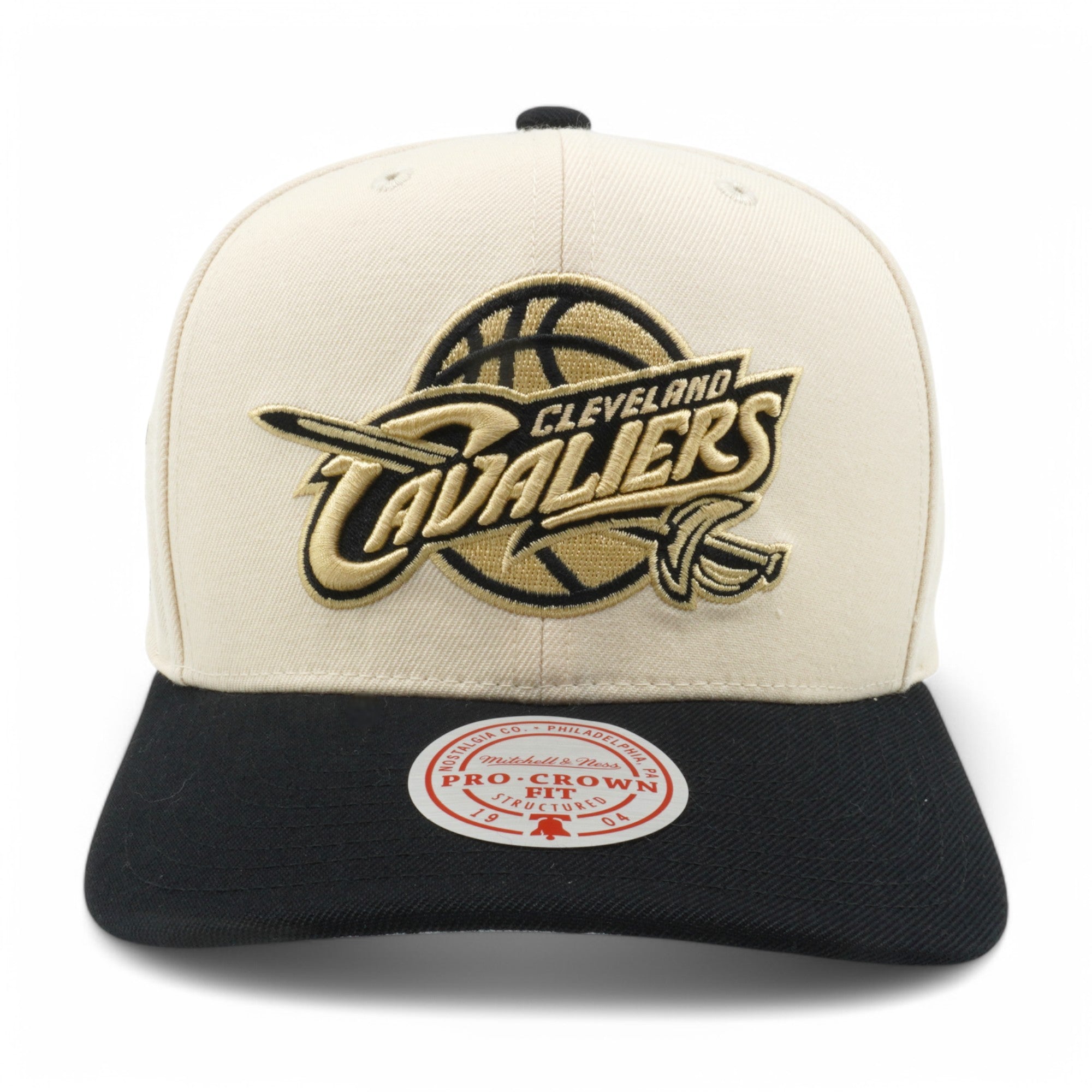 Mens Mitchell & Ness NBA CREAM BLACK PRO SNAPBACK HWC CAVALIERS