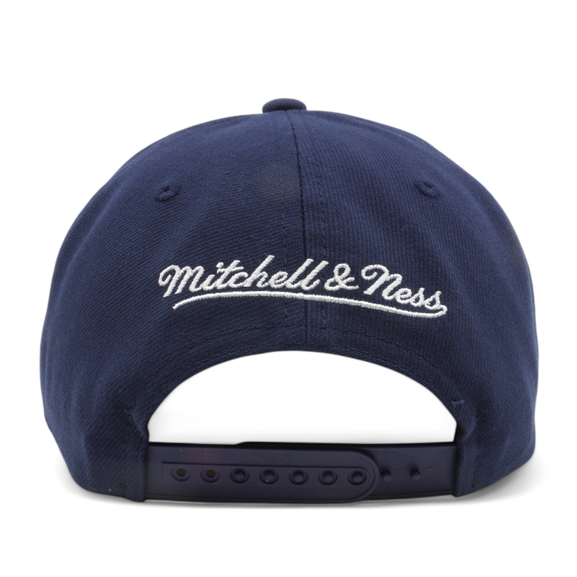 Mens Mitchell & Ness NCAA TEAM GROUND SNAPBACK MICHIGAN