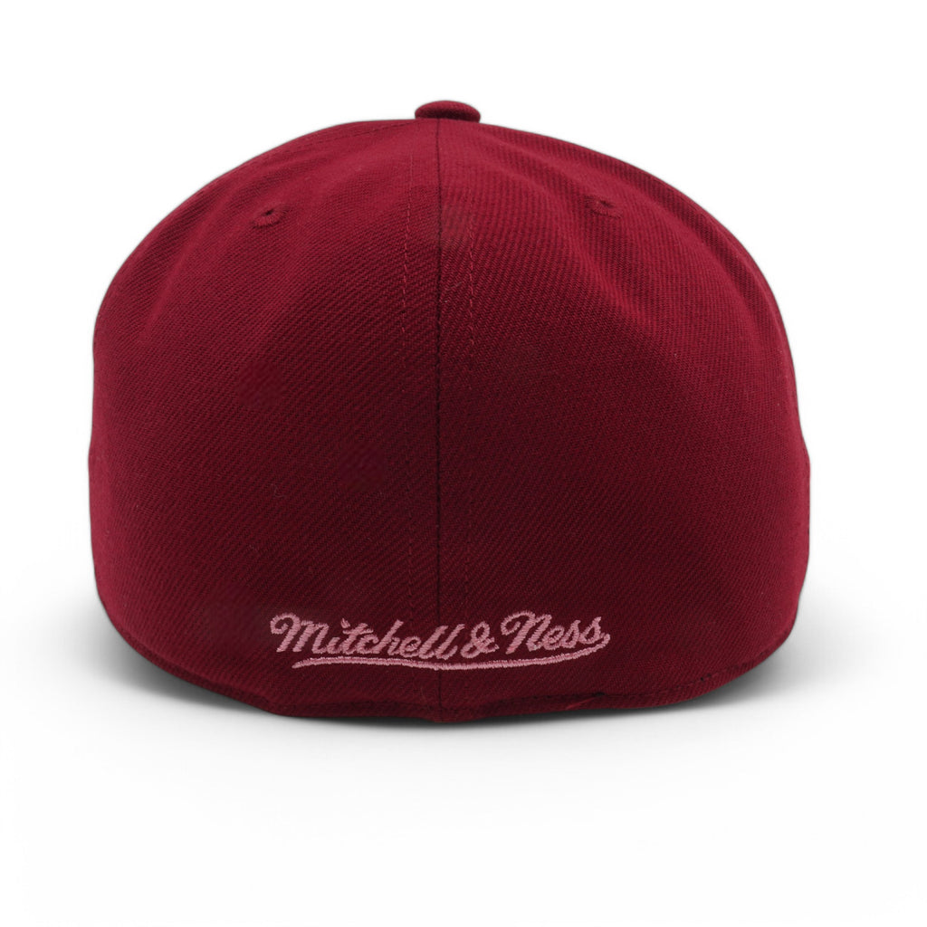 Mens Mitchell & Ness MLB TEAM EVOLUTION FITTED PHILLIES 1969