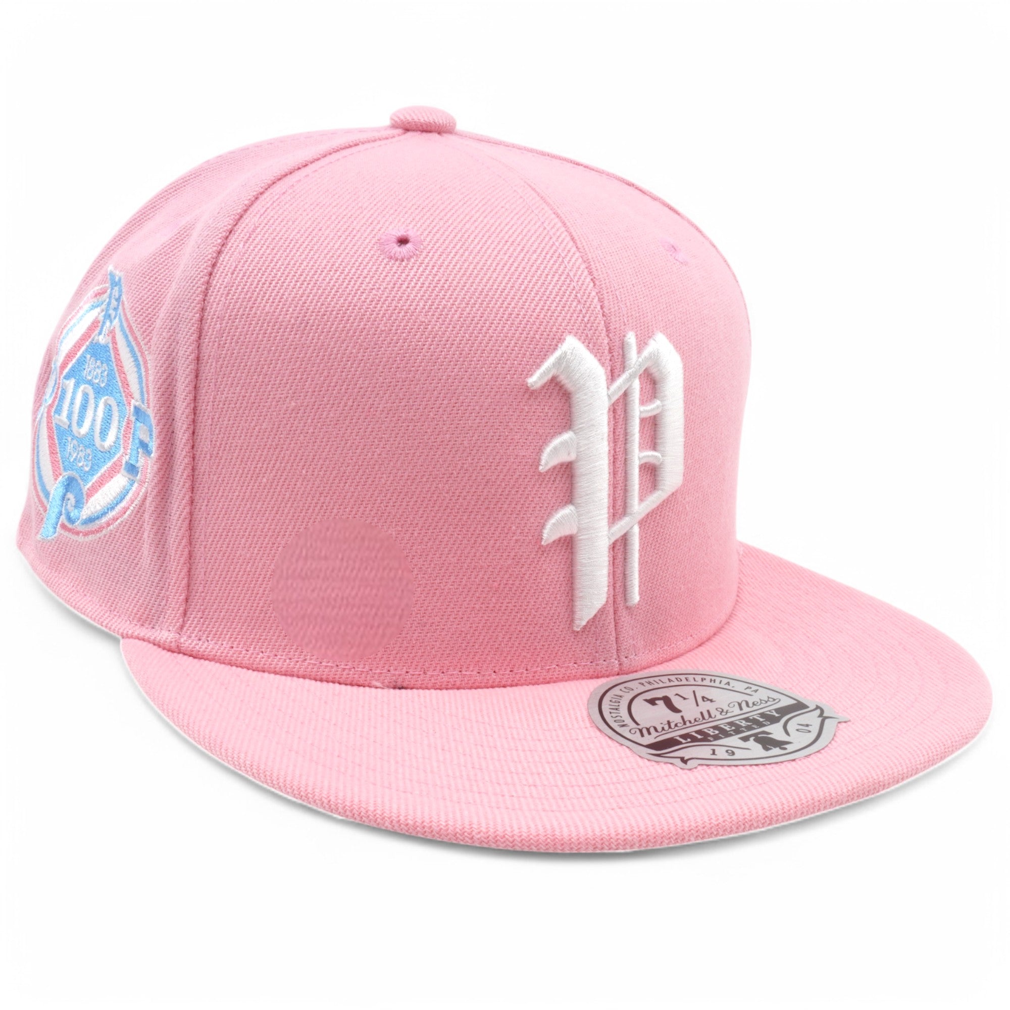 Mens Mitchell & Ness MLB TEAM EVOLUTION FITTED PHILLIES 1983
