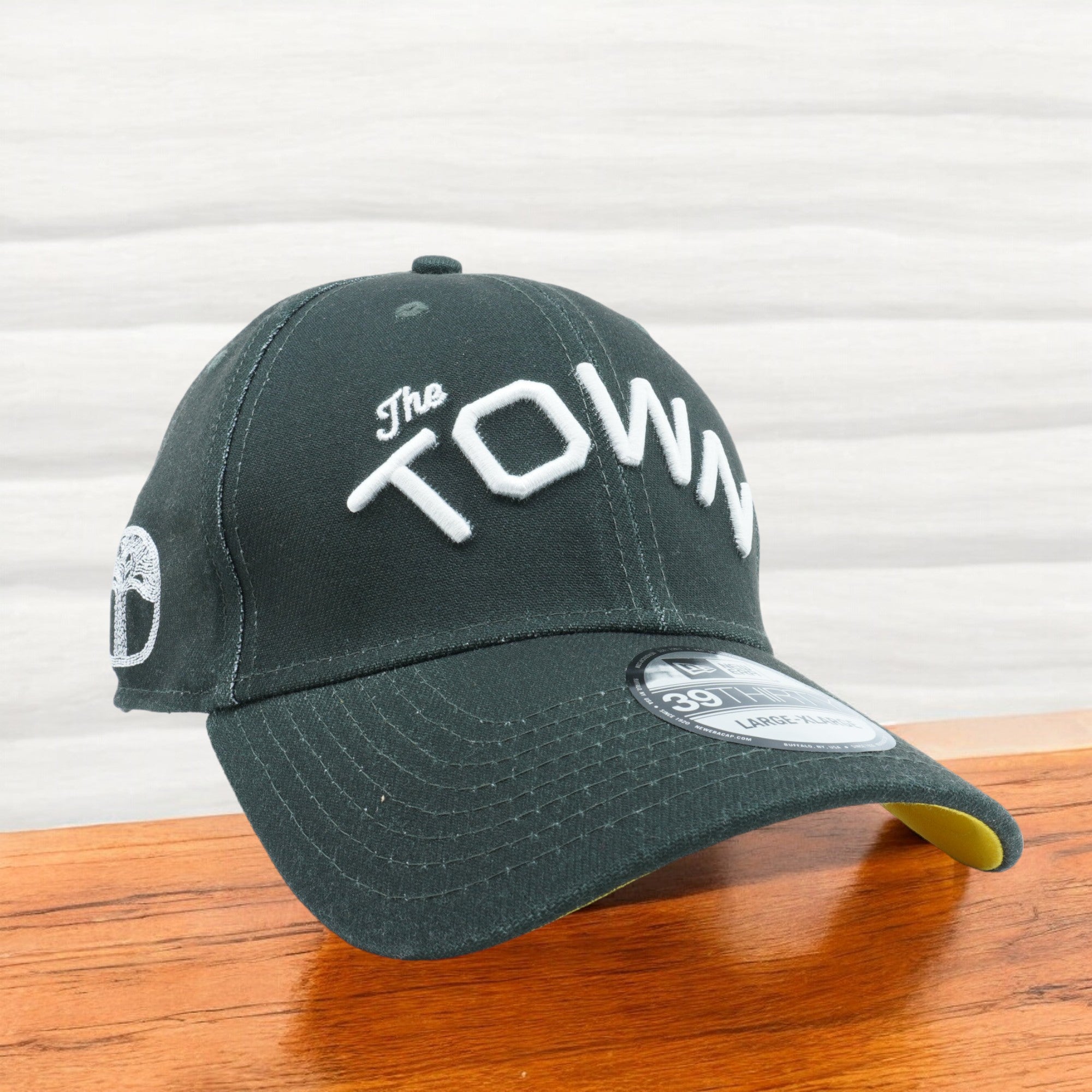 [11579273] Mens New Era NBA Golden State Warriors "The Twon" 39Thirty Fitted