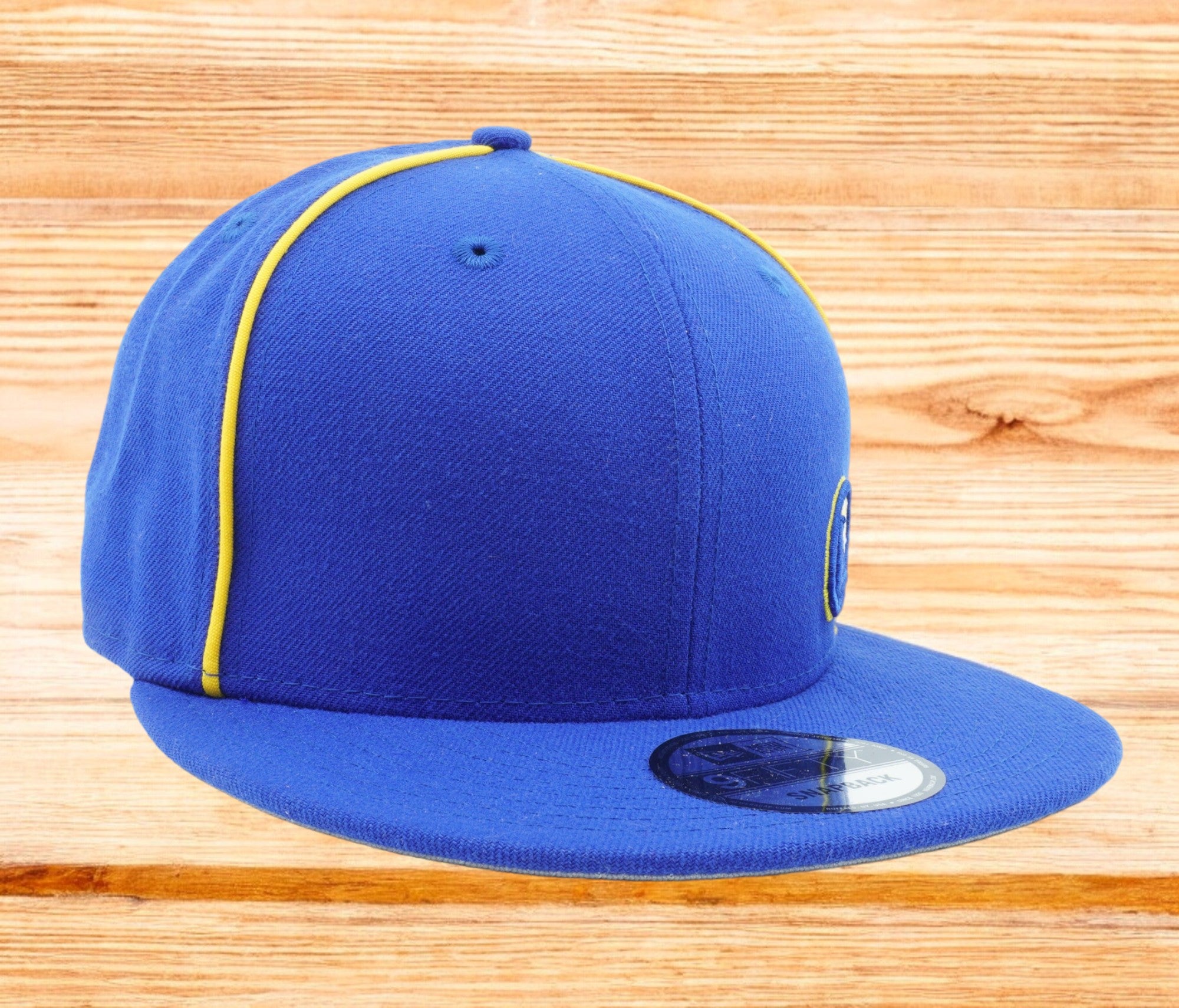 [11521343] Mens New Era NBA Golden State Warriors Y2K Flaw Less 9Fifty Snapback