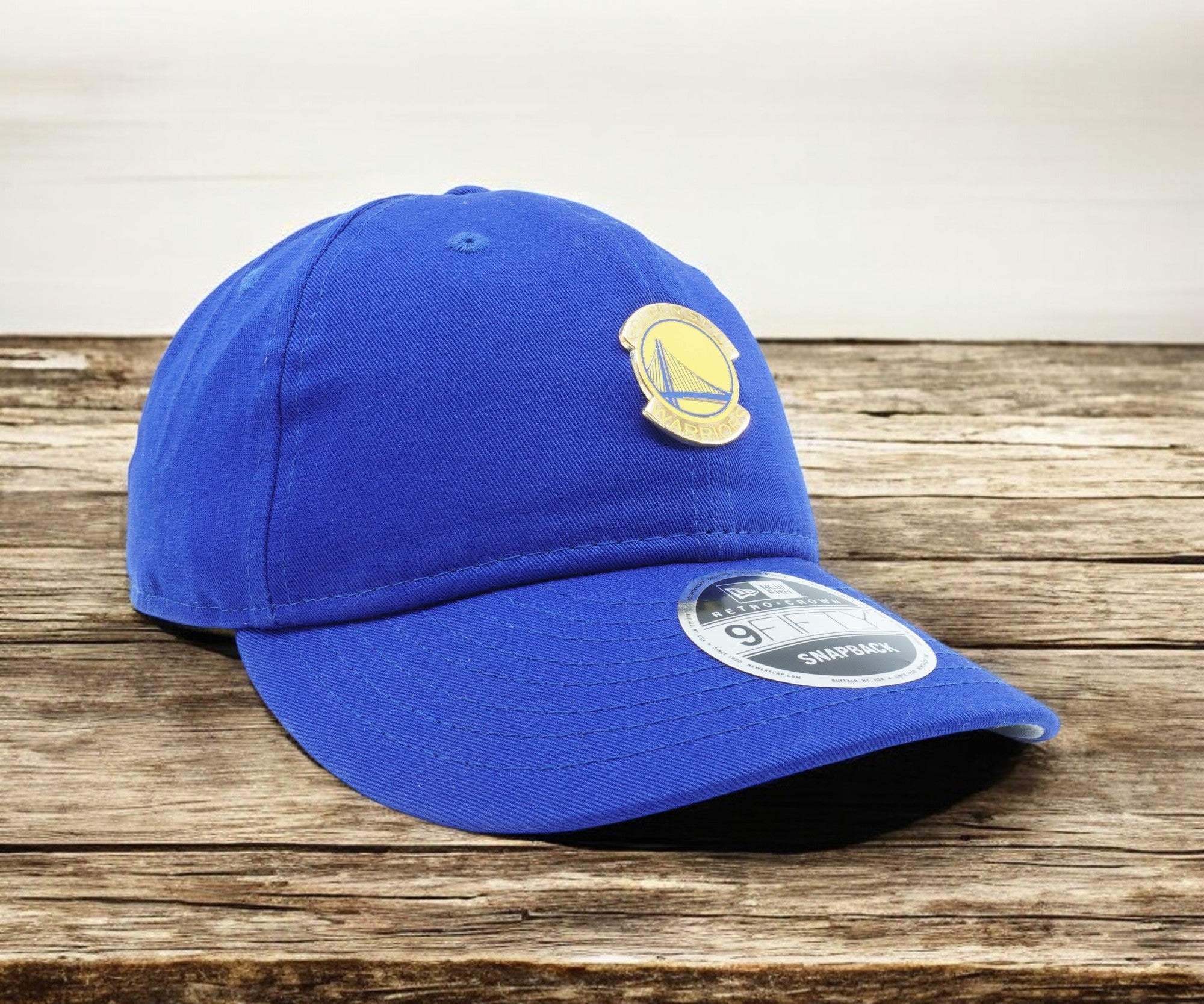 [80602563] Mens New Era NBA GSW Warriors Badged Fan Retro 9Fifty Snapback