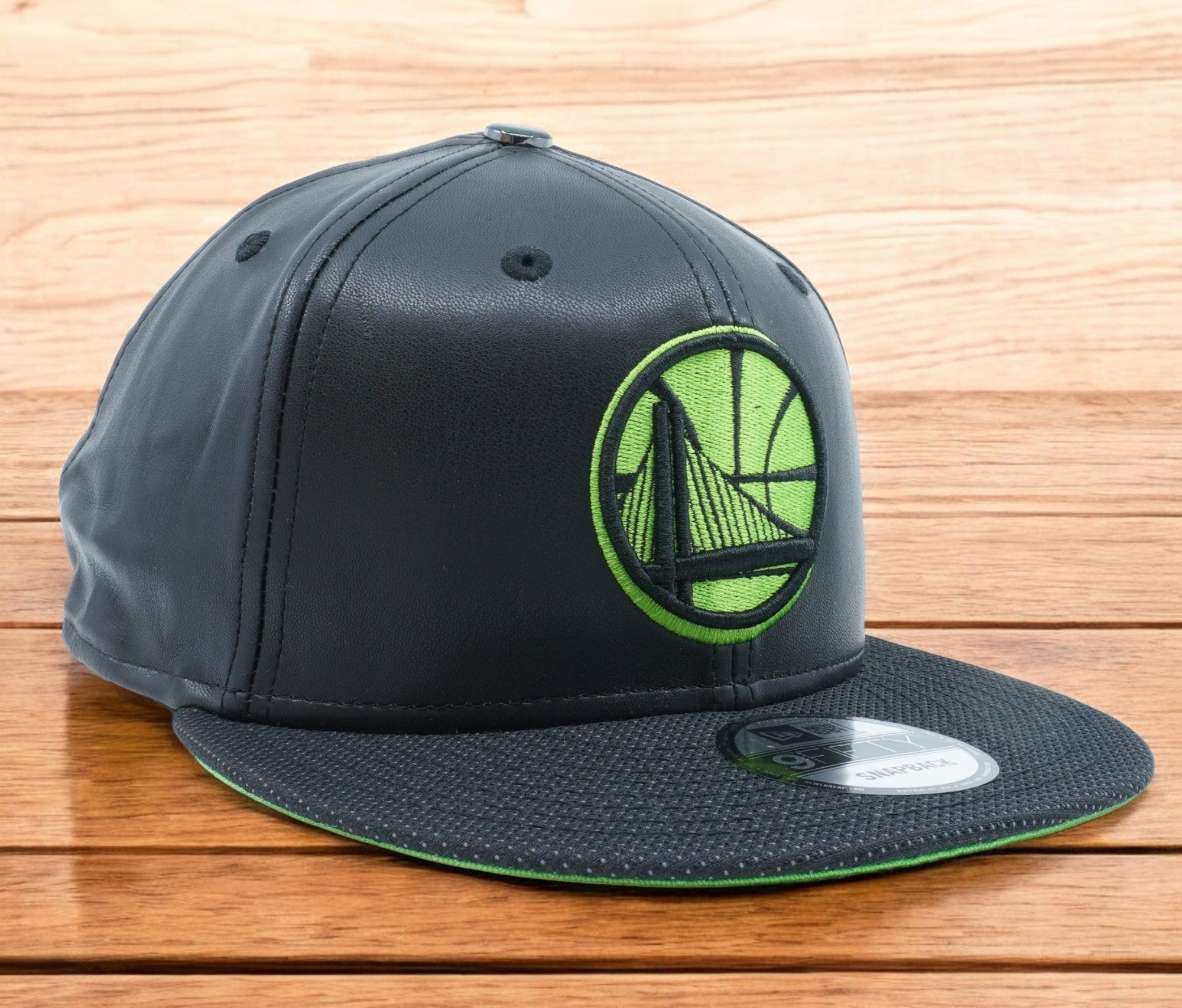 [11519258] Mens New Era NBA Golden State Warriors Tude Hook 9Fifty Snapback