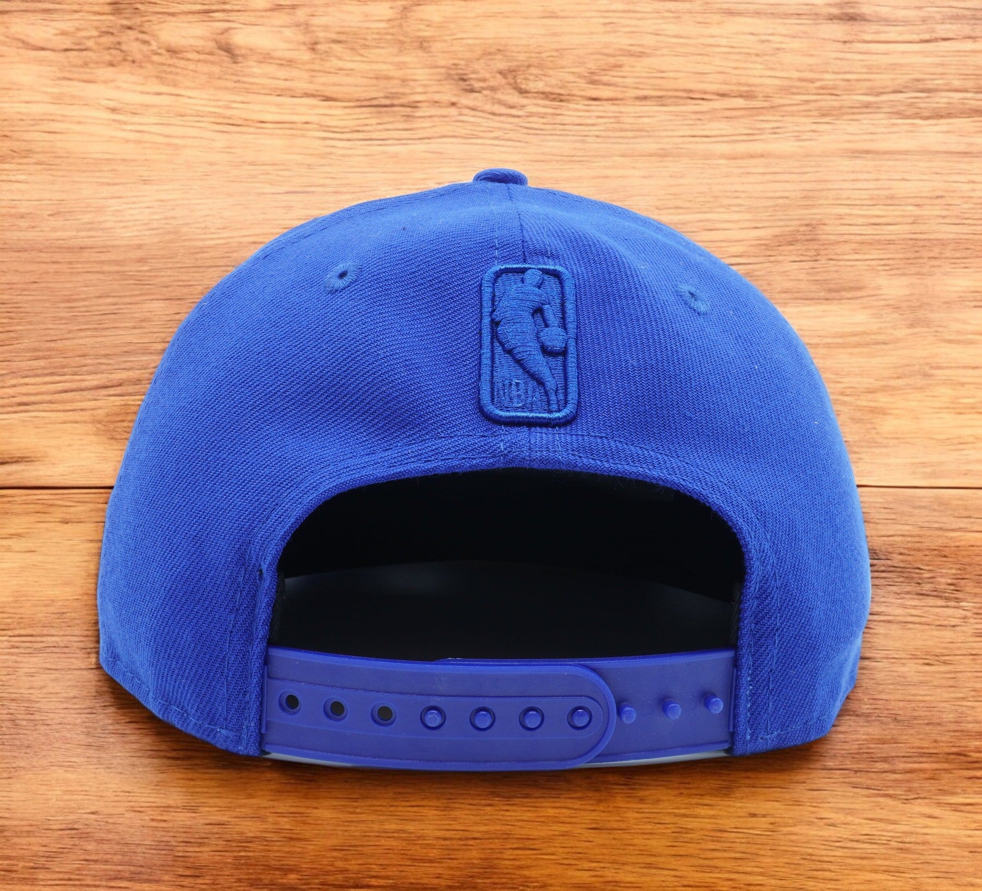 [11874489] Mens New Era NBA Golden State Warriors Team Crest Metal 950 Snapback