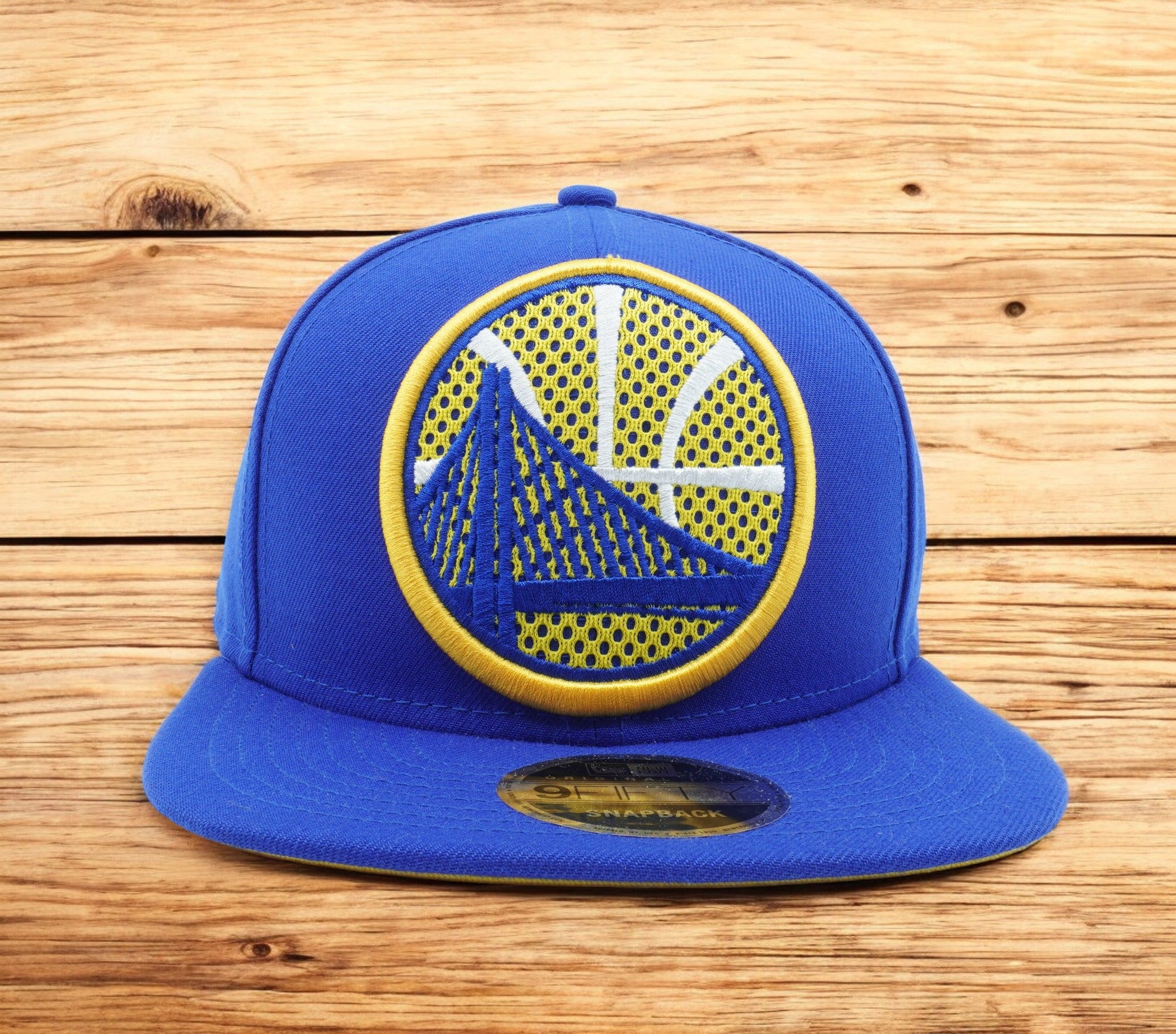 [80633999] Mens New Era NBA Golden State Warriors Meshed Mix 950 Snapback
