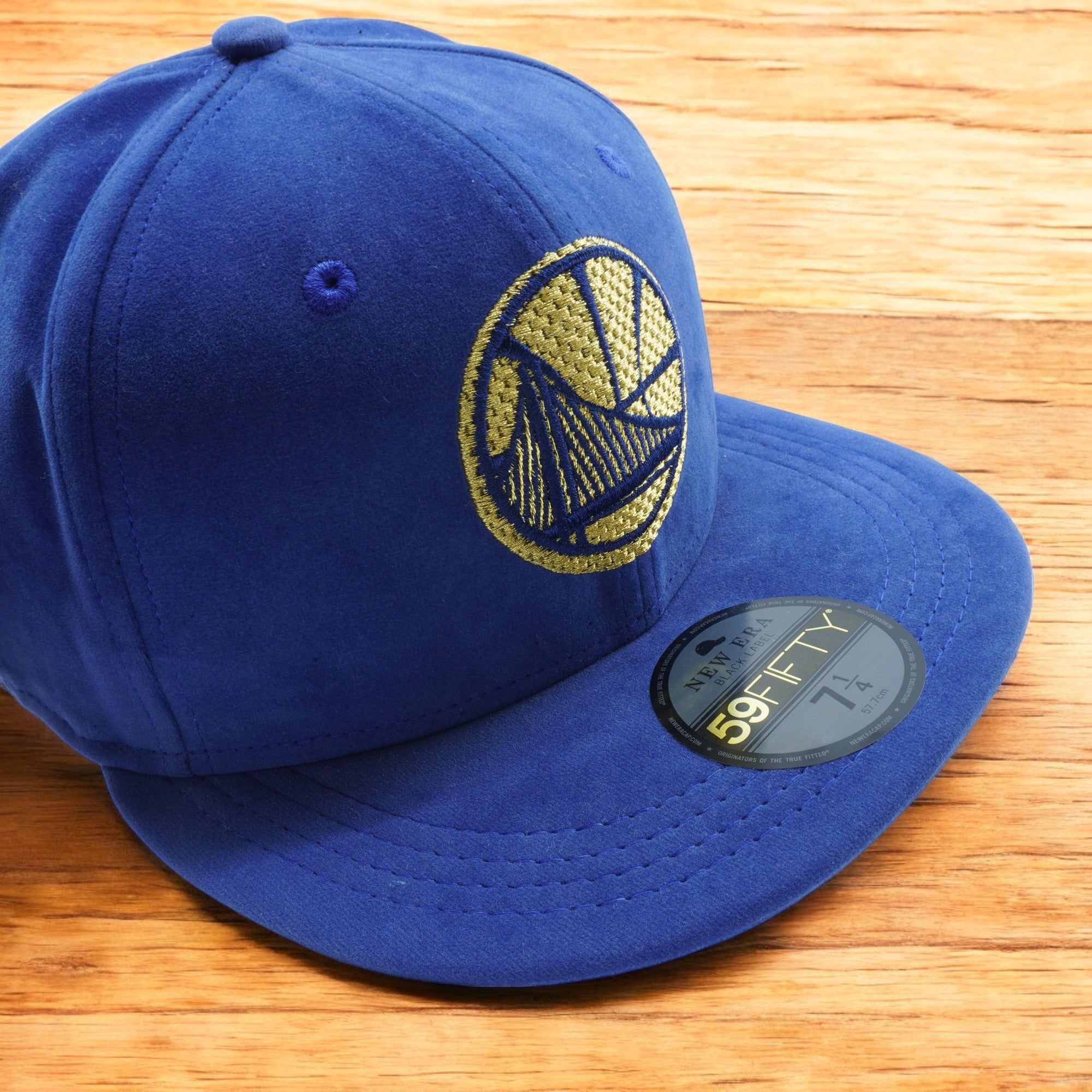 [11798112] Mens New Era NBA Golden State Warriors Vivid Velvet Suede 59Fifty