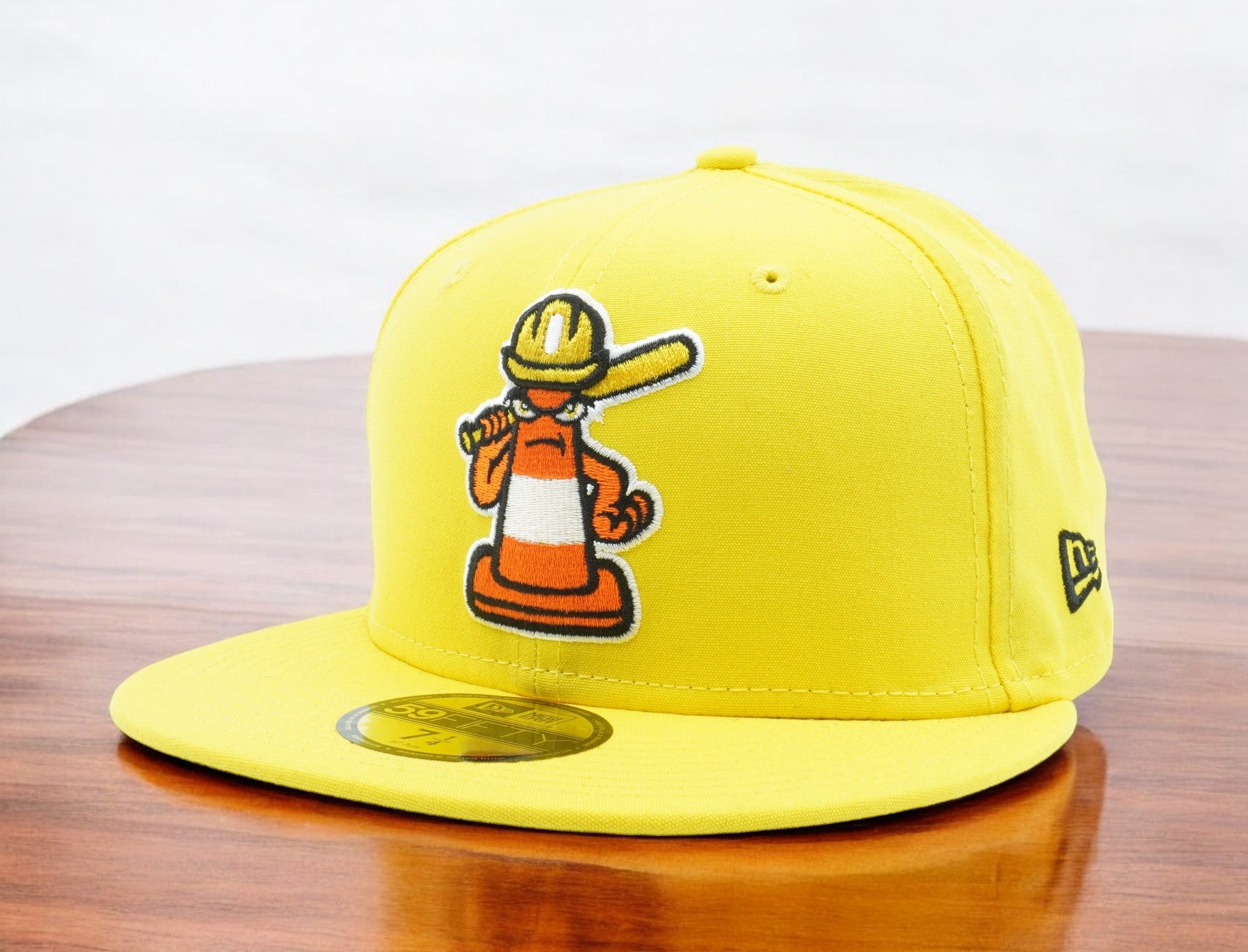 [60071486] Mens New Era MiLB CHARLOTTE KNIGHTS TRAFFIC CONES 5950 FITTED THEME