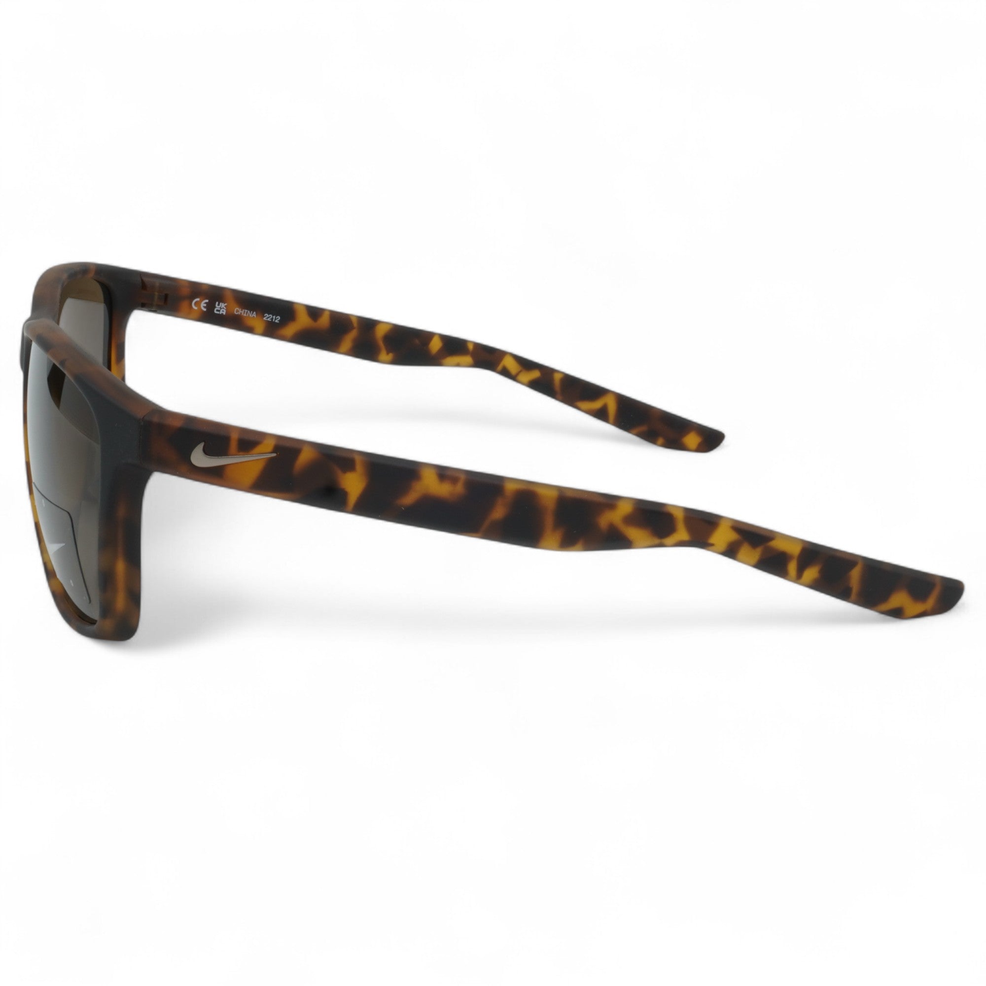 [FQ4619-202] Unisex Nike Essential Endeavor Sunglasses