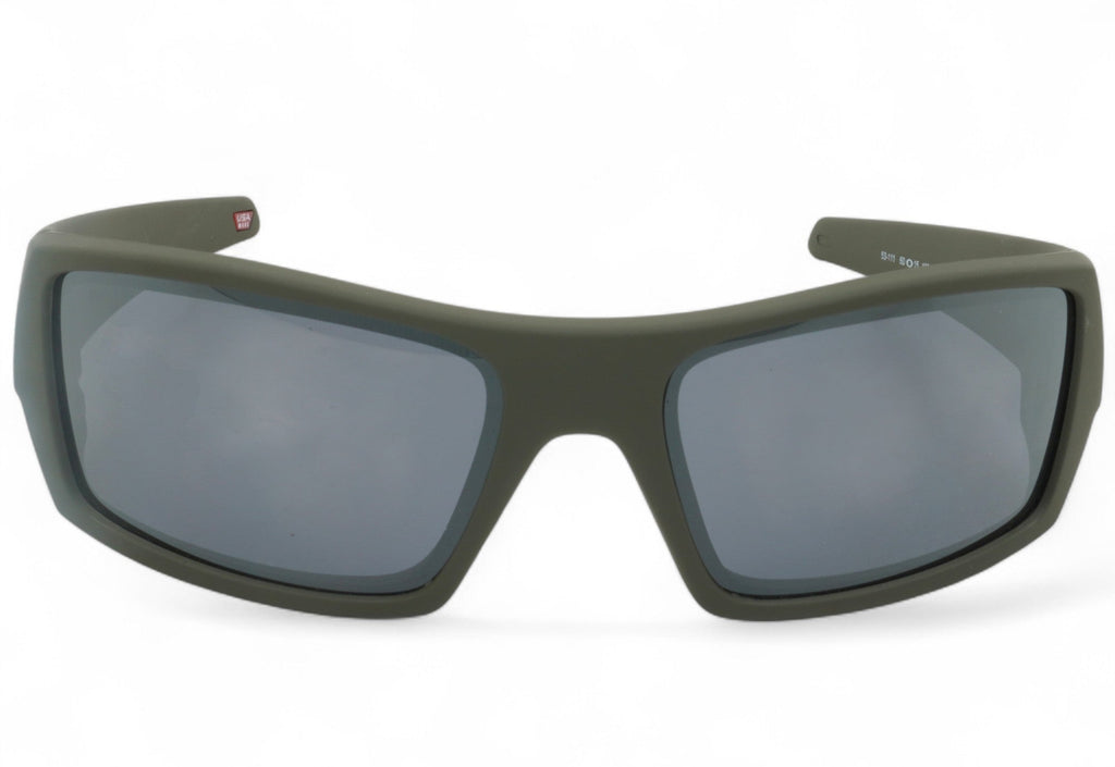 [53-111] Unisex Oakley Gascan Sunglasses