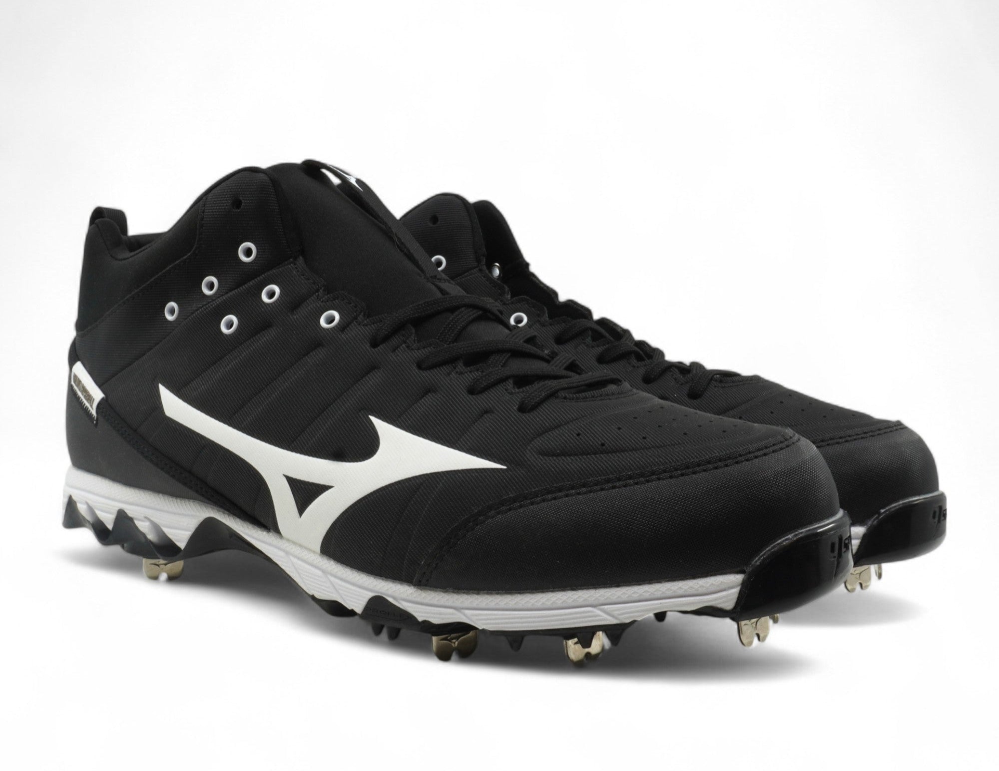 [11GM215209] MENS MIZUNO AMBITION 2 METAL MID TOP BASEBALL CLEATS (NO LID)