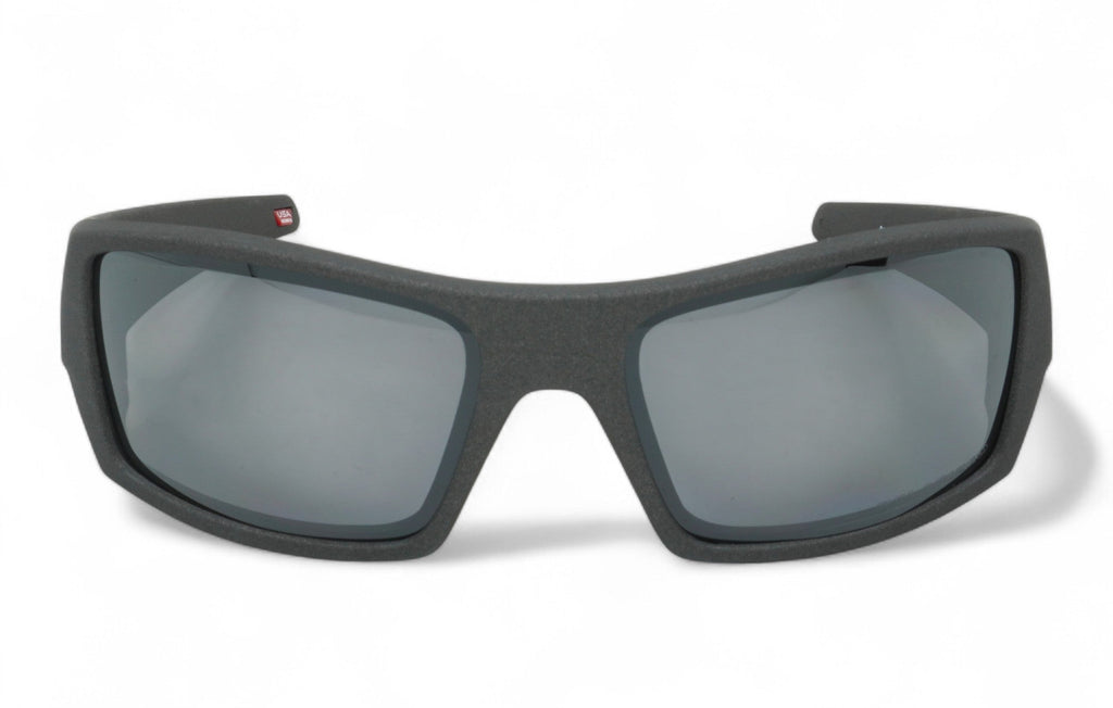 [53-112] Mens Oakley Gascan Sunglasses