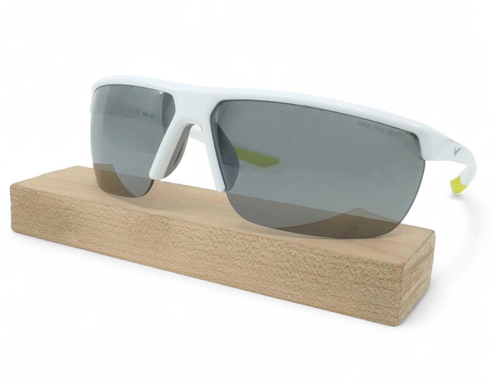 [CW4667-100] Unisex Nike Tempest Sunglasses