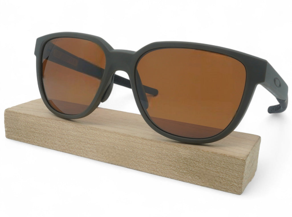 [OO9250-13] Unisex OAKLEY Actuator Polarized Sunglasses
