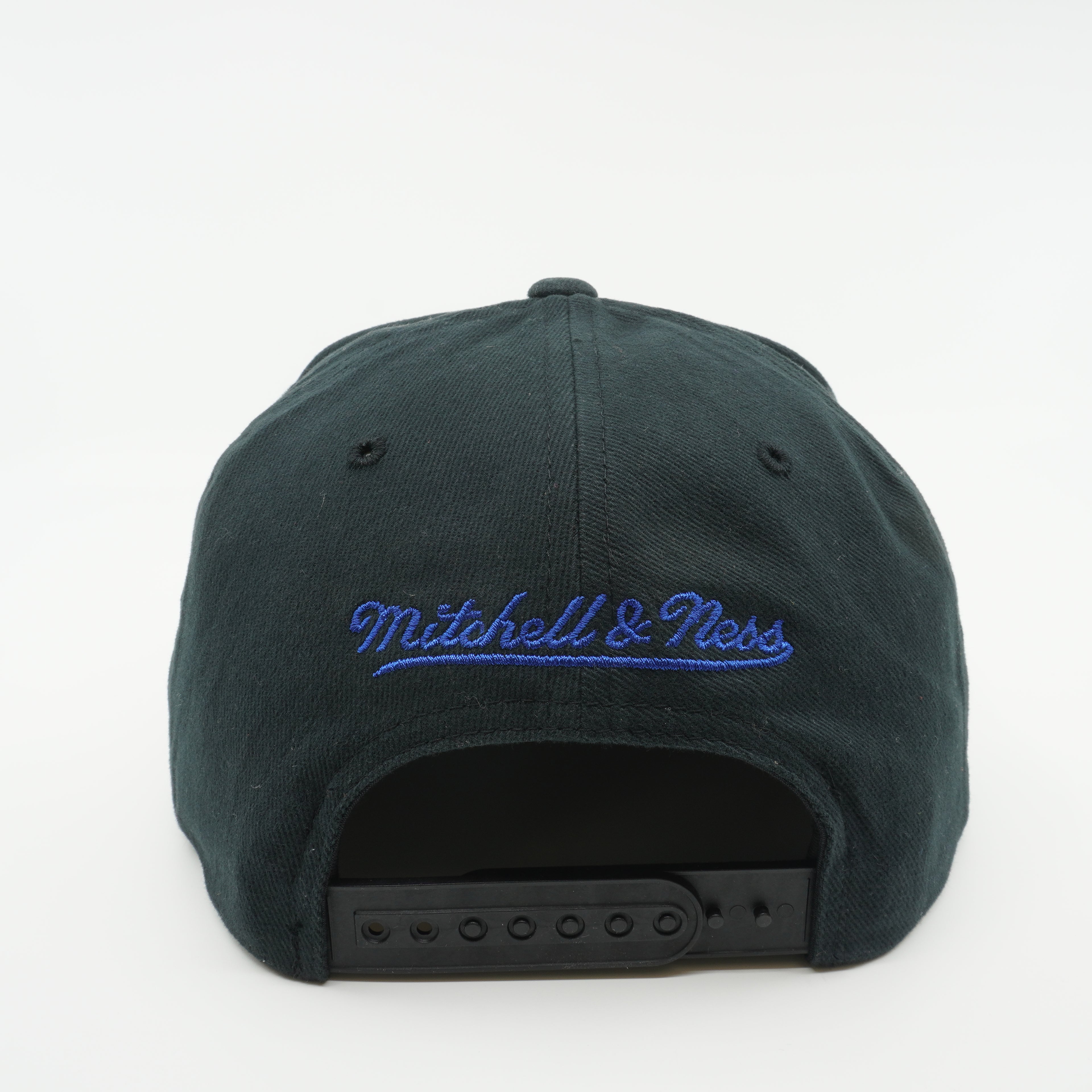 Mens Mitchell & Ness NBA Golden State Warriors Multi Team Wordmark Snapback