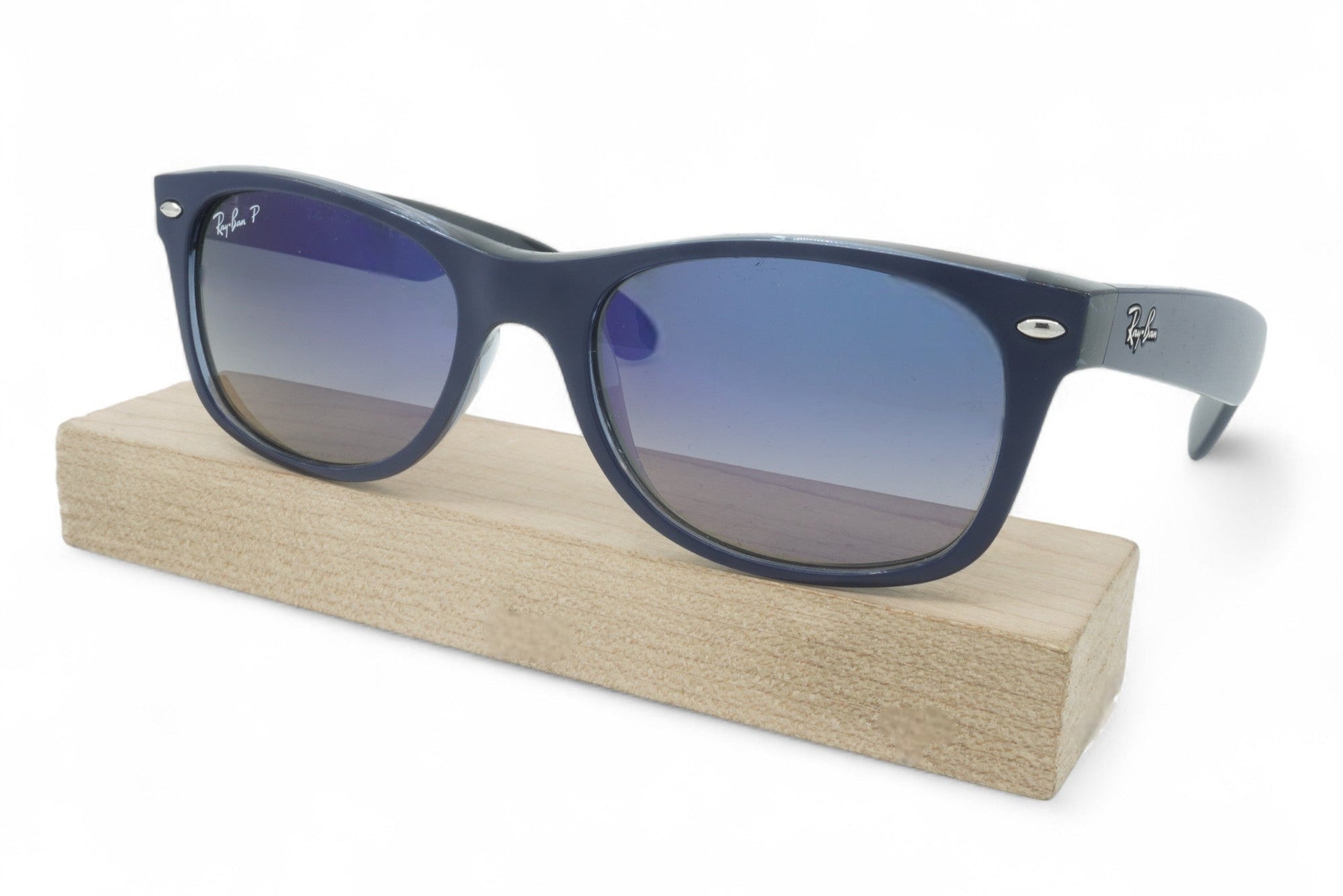 [RB2132-660778_52] Unisex Ray Ban New Wayfarer Polarized Sunglasses