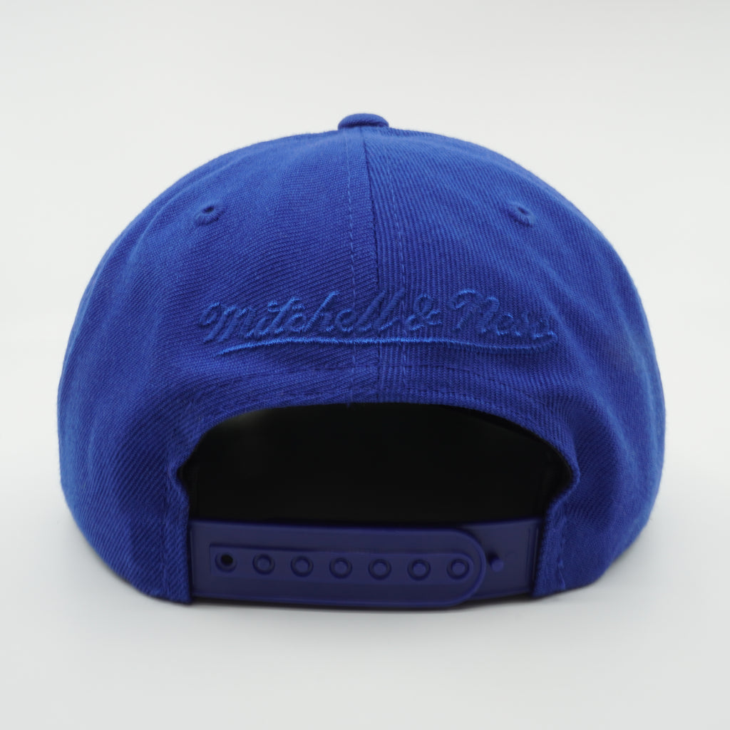 Mens Mitchell & Ness NBA Golden State Warriors Replay Tonal Corduroy 2T Snapback
