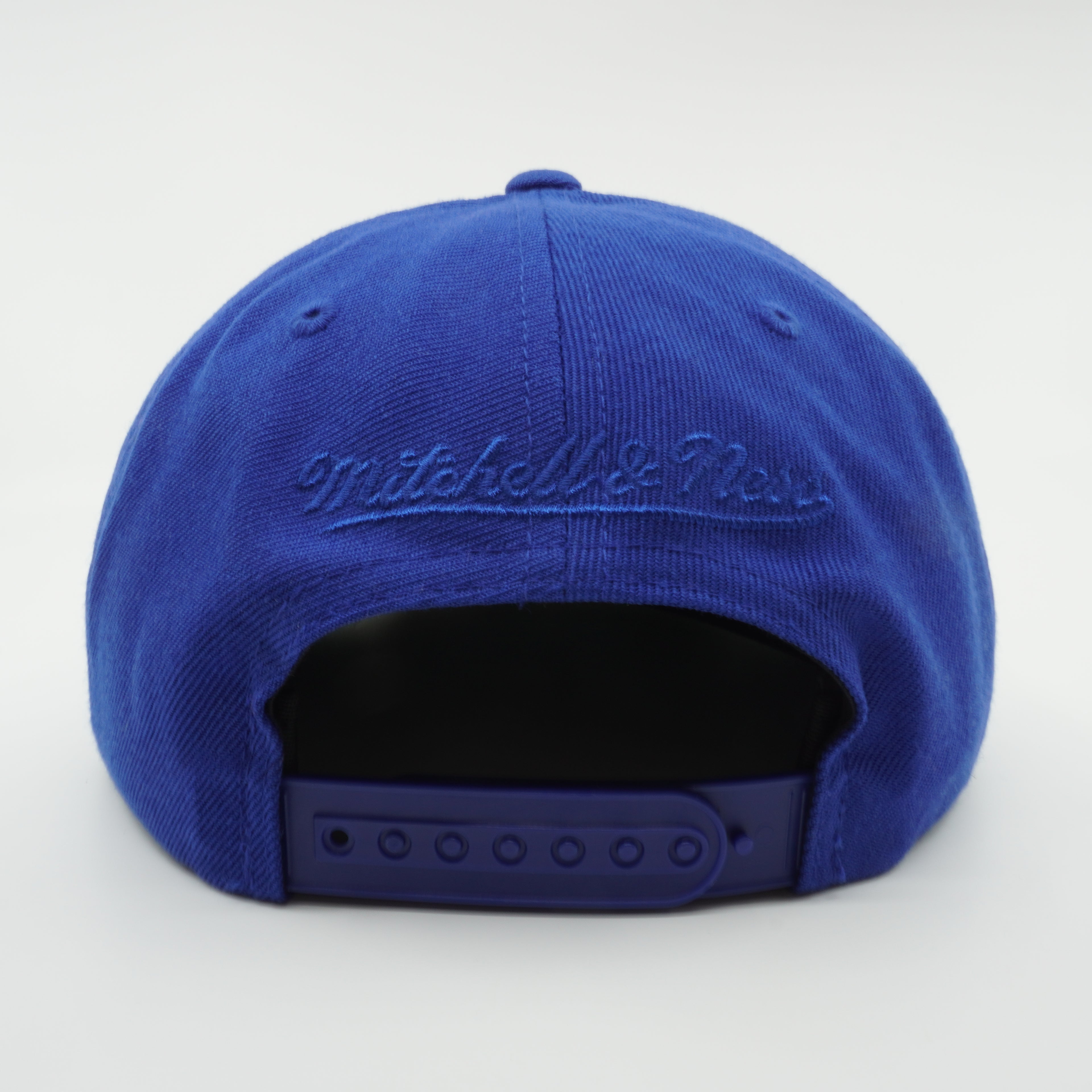 Mens Mitchell & Ness NBA Golden State Warriors Replay Tonal Corduroy 2T Snapback