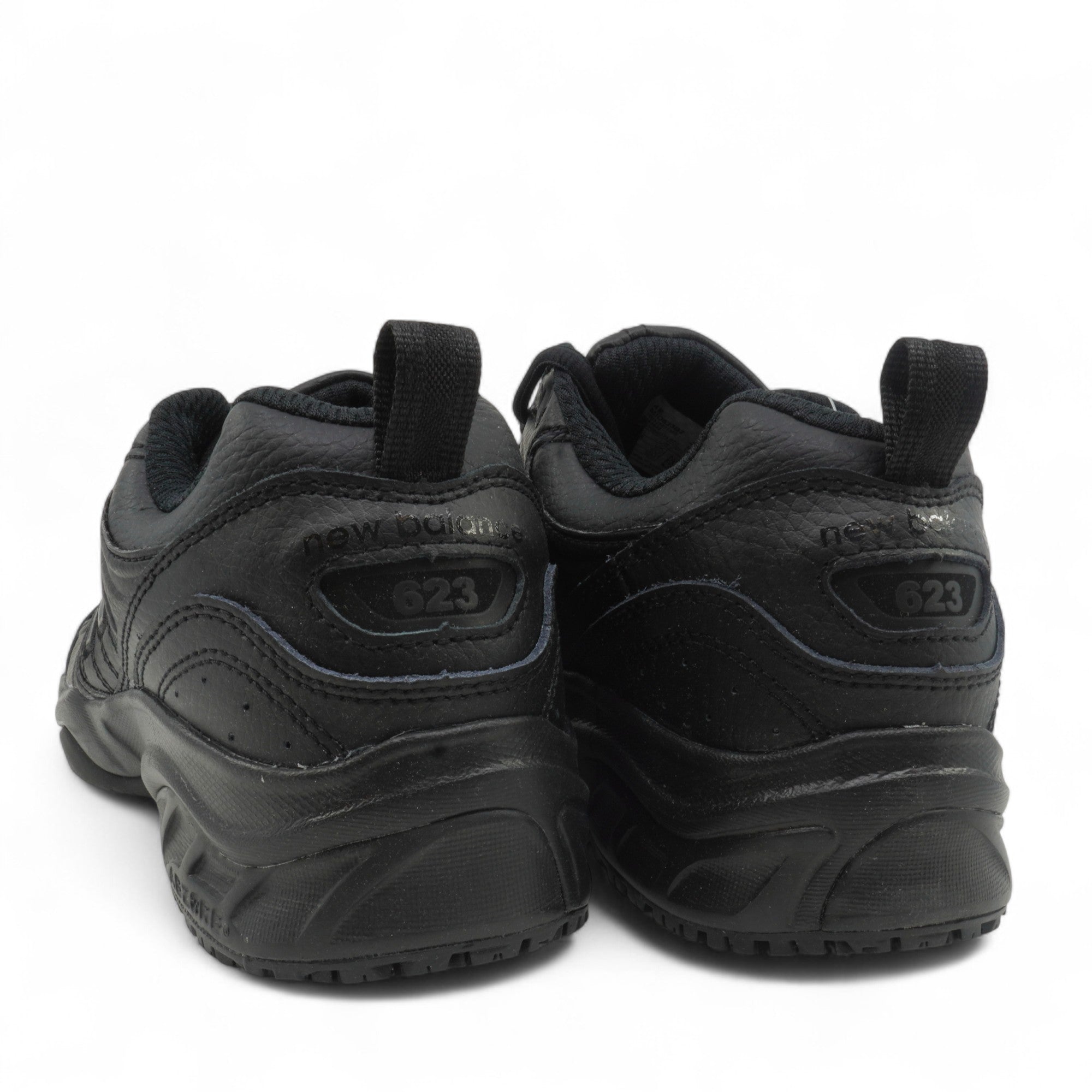 [76-56234] Mens New Balance MID 623B2 SUPER GRIP SLIP RESISTANT (WIDE)