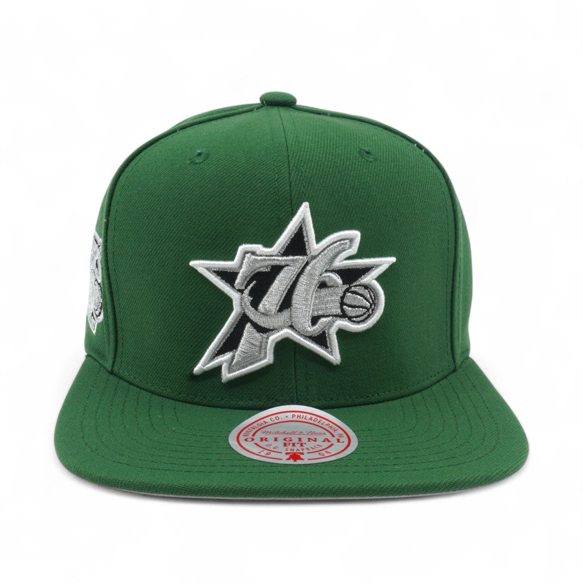 MENS MITCHELL & NESS NBA GORGE GREEN SNAPBACK HWC 76ERS - GREEN
