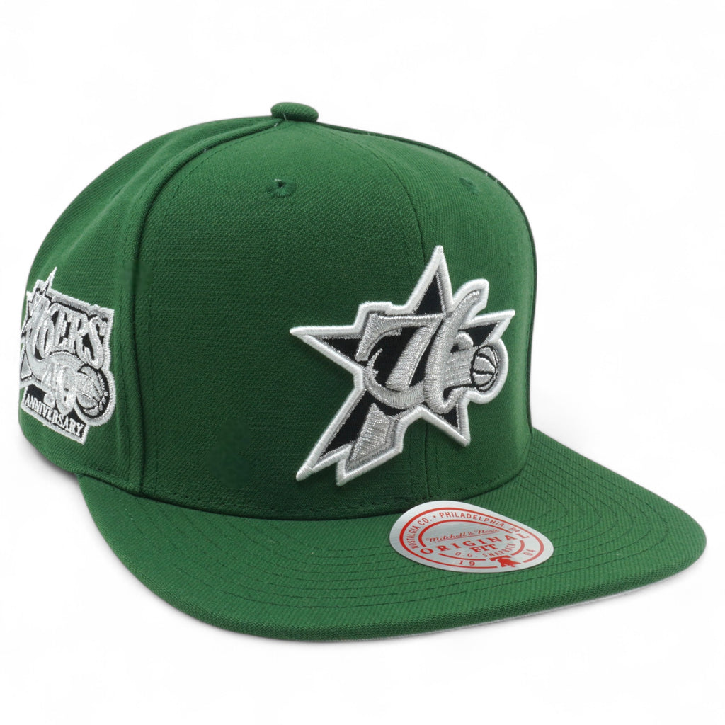 MENS MITCHELL & NESS NBA GORGE GREEN SNAPBACK HWC 76ERS - GREEN