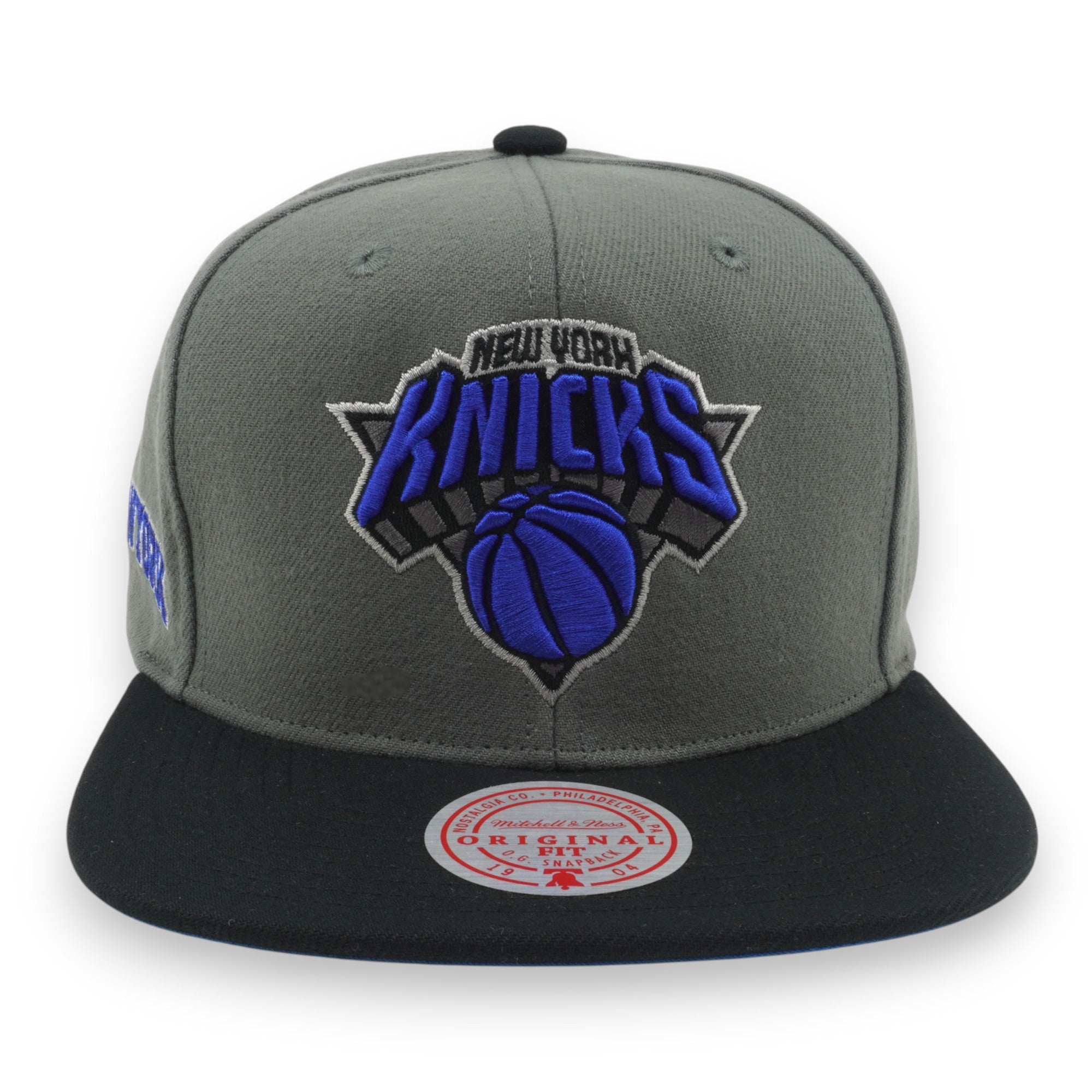 MENS MITCHELL & NESS NBA STORM FRONT SNAPBACK KNICKS - GREY