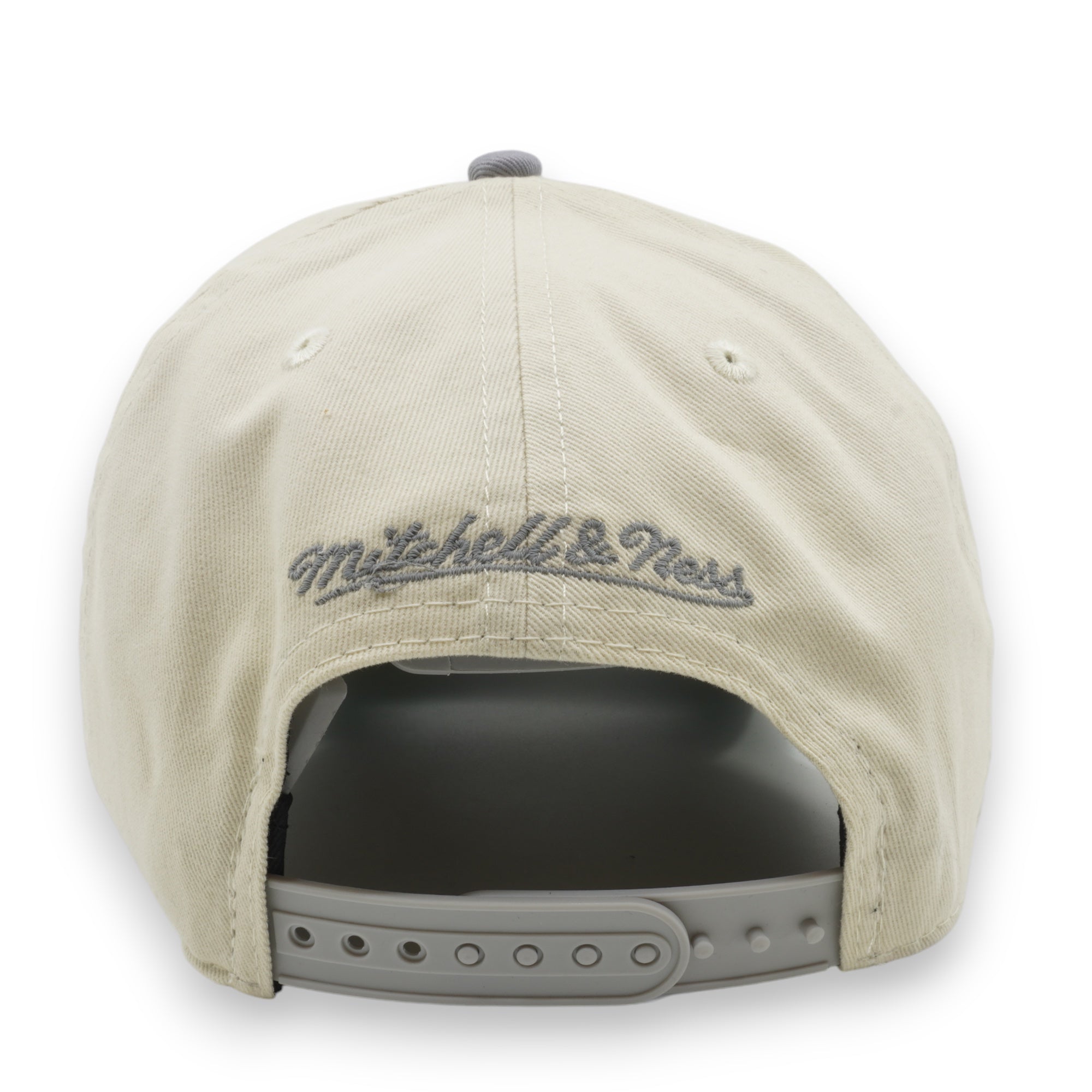 MENS MITCHELL & NESS MLB CHAINSTITCHER PRO PINCH SNAPBACK YANKEES - OFF WHITE