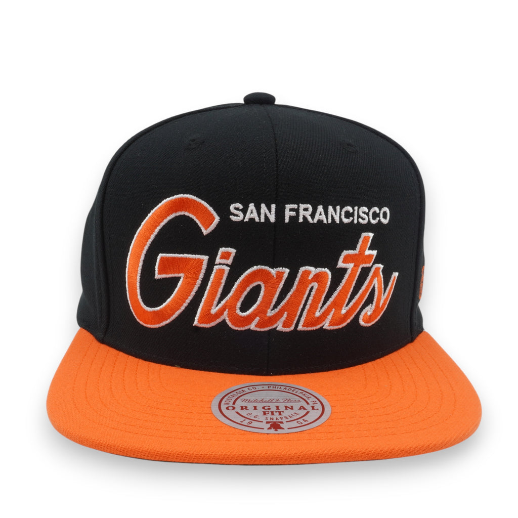 Mens Mitchell & Ness MLB EVERGREEN SCRIPT SNAPBACK GIANTS