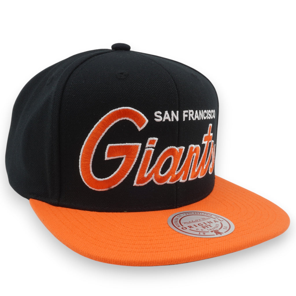 Mens Mitchell & Ness MLB EVERGREEN SCRIPT SNAPBACK GIANTS