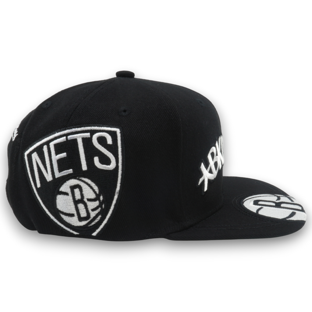 MENS MITCHELL & NESS NBA LANDED SNAPBACK NETS - BLACK