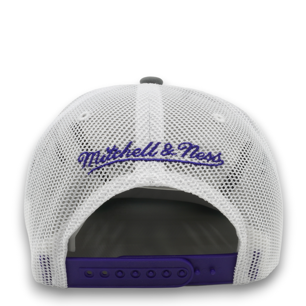Mens Mitchell & Ness NBA RETRO TRUCKER SNAPBACK HWC MAGIC