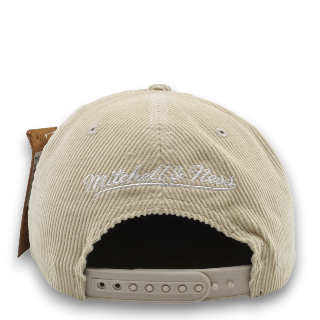 MENS MITCHELL & NESS NBA OFF CORD SNAPBACK BULLS - OFF WHITE