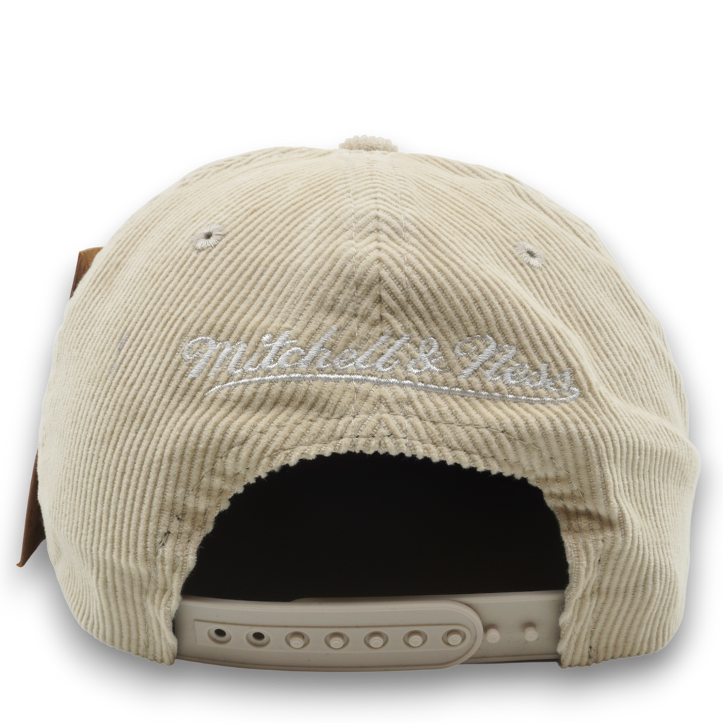 MENS MITCHELL & NESS NBA OFF CORD SNAPBACK HWC HAWKS - OFF WHITE