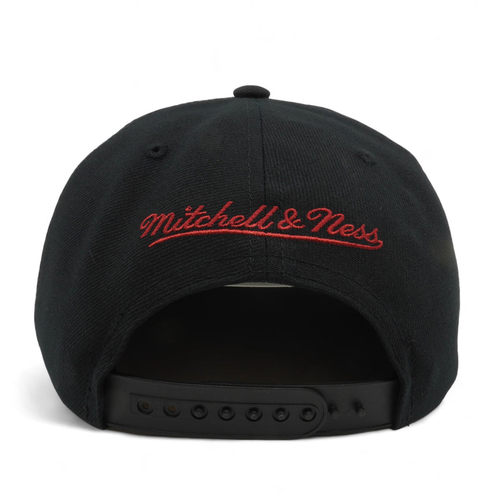 Mens MITCHELL & NESS NBA XL LOGO POP SNAPBACK HEAT