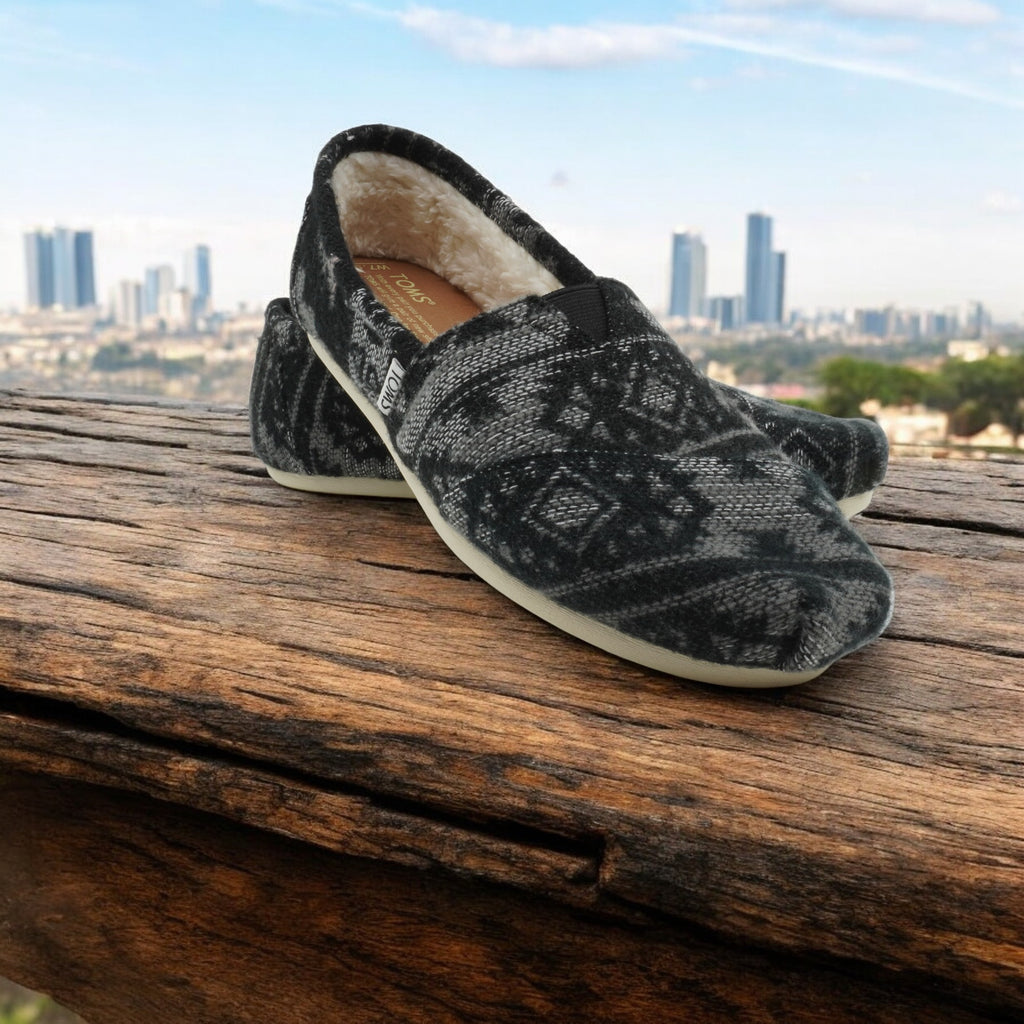 [10008942] Womens Toms Alpargata