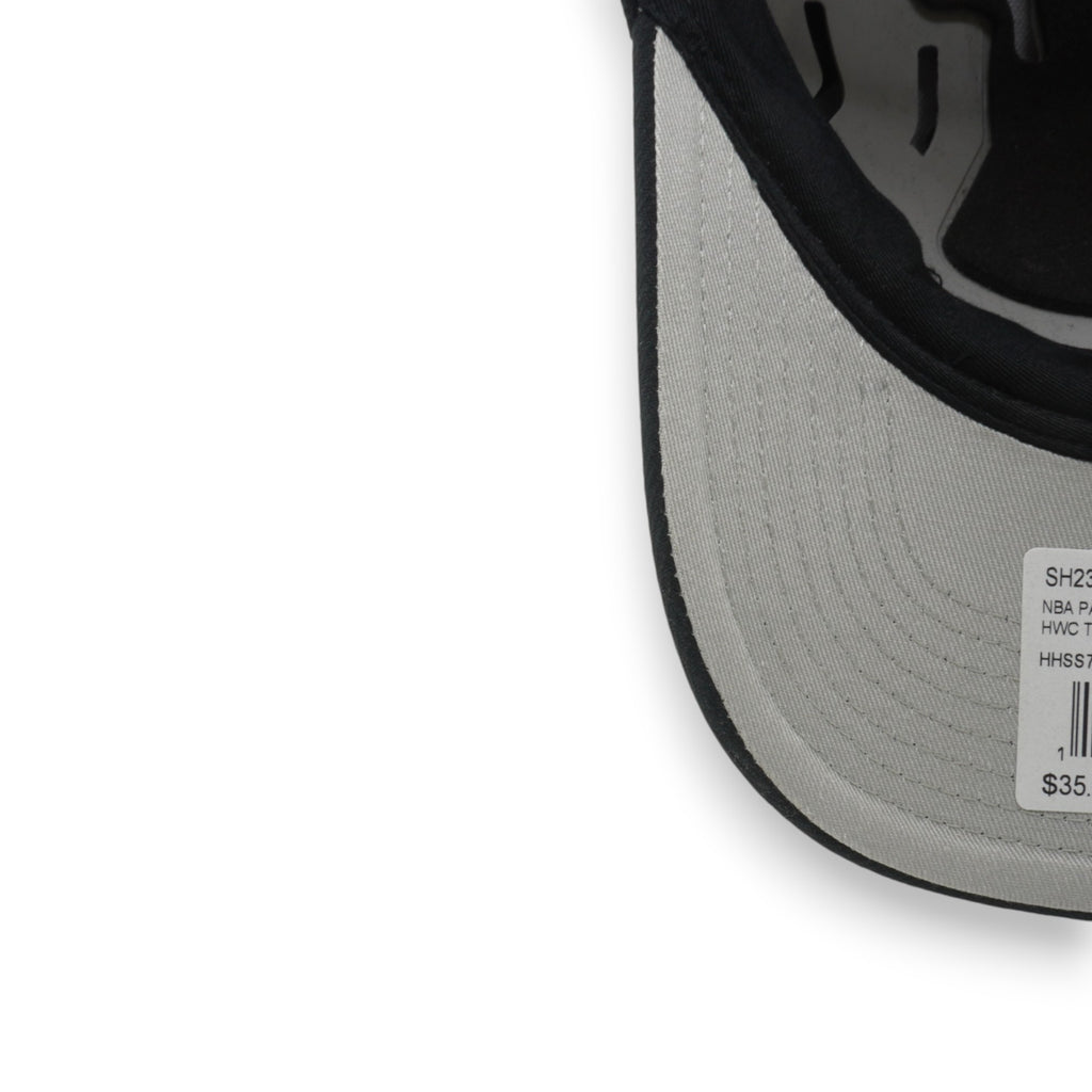 Mens Mitchell & Ness NBA PANDA PRO SNAPBACK HWC TRAIL BLAZERS