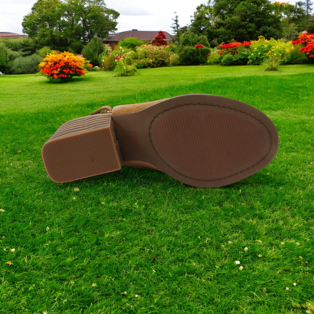 [10015095] Womens Toms Grenda Sandal