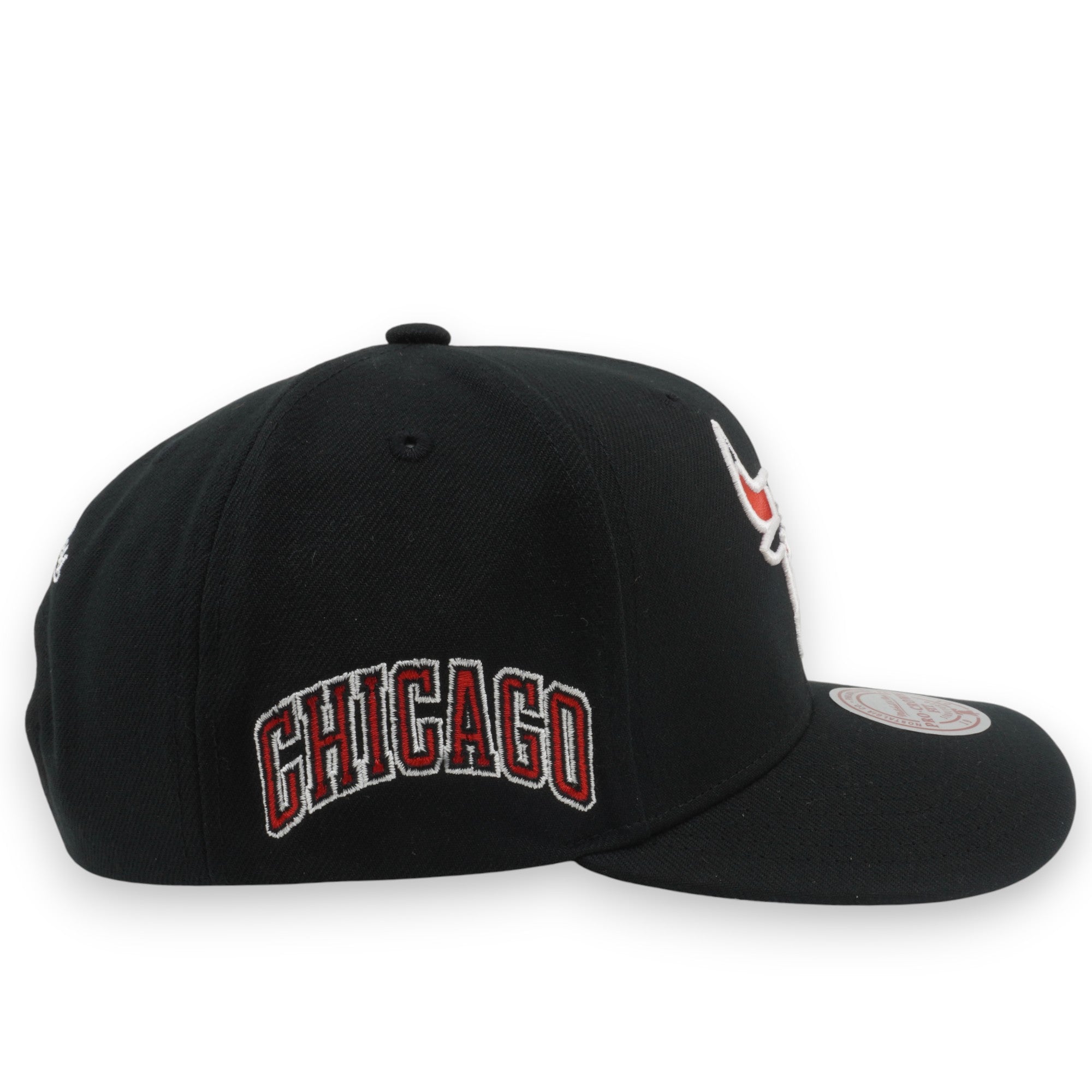MENS MITCHELL & NESS NBA TEAM FLIP PRO SNAPBACK BULLS - BLACK