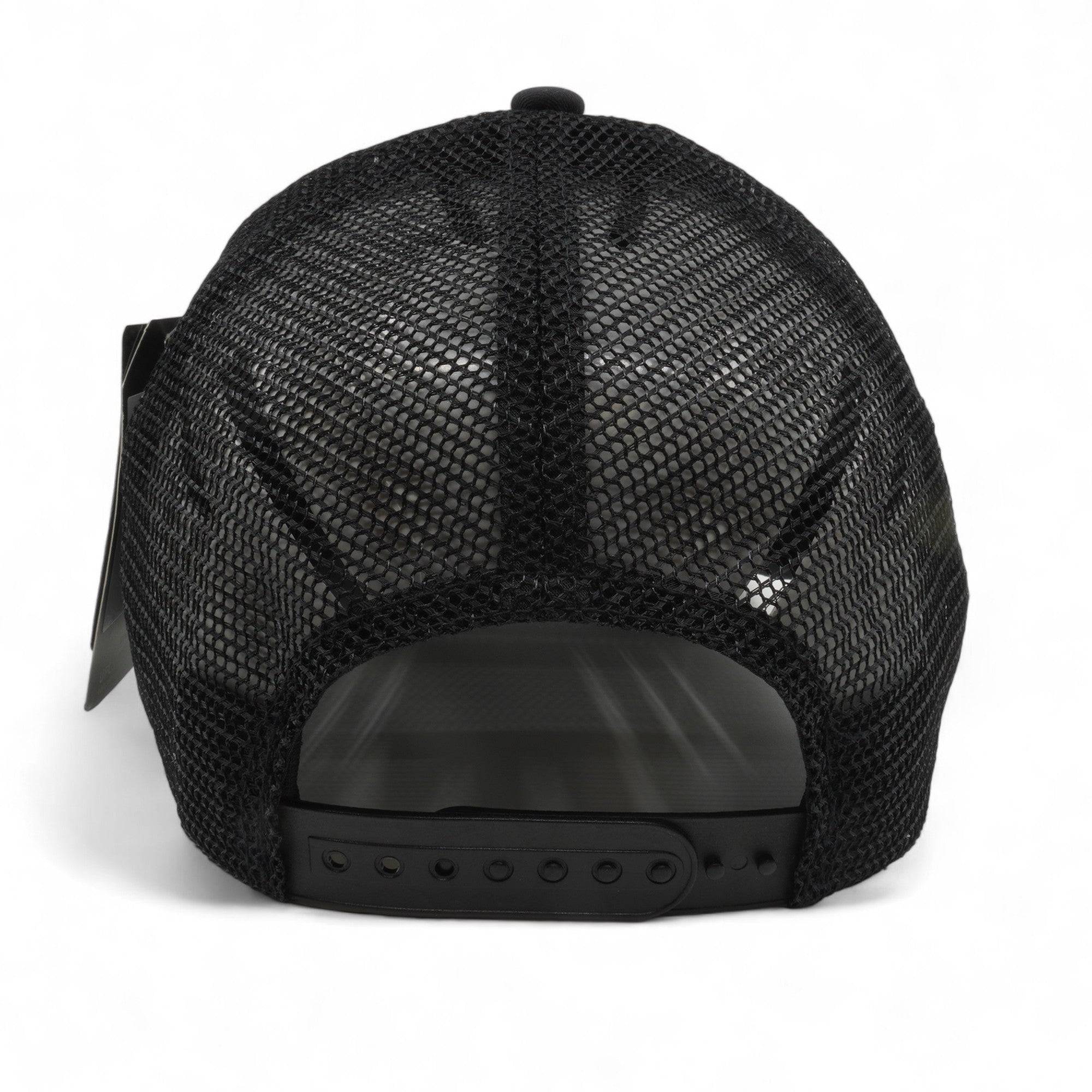 [VR57Z-040-UUFC] Mens Reebok UFC Meshback Snapback Trucker Hat