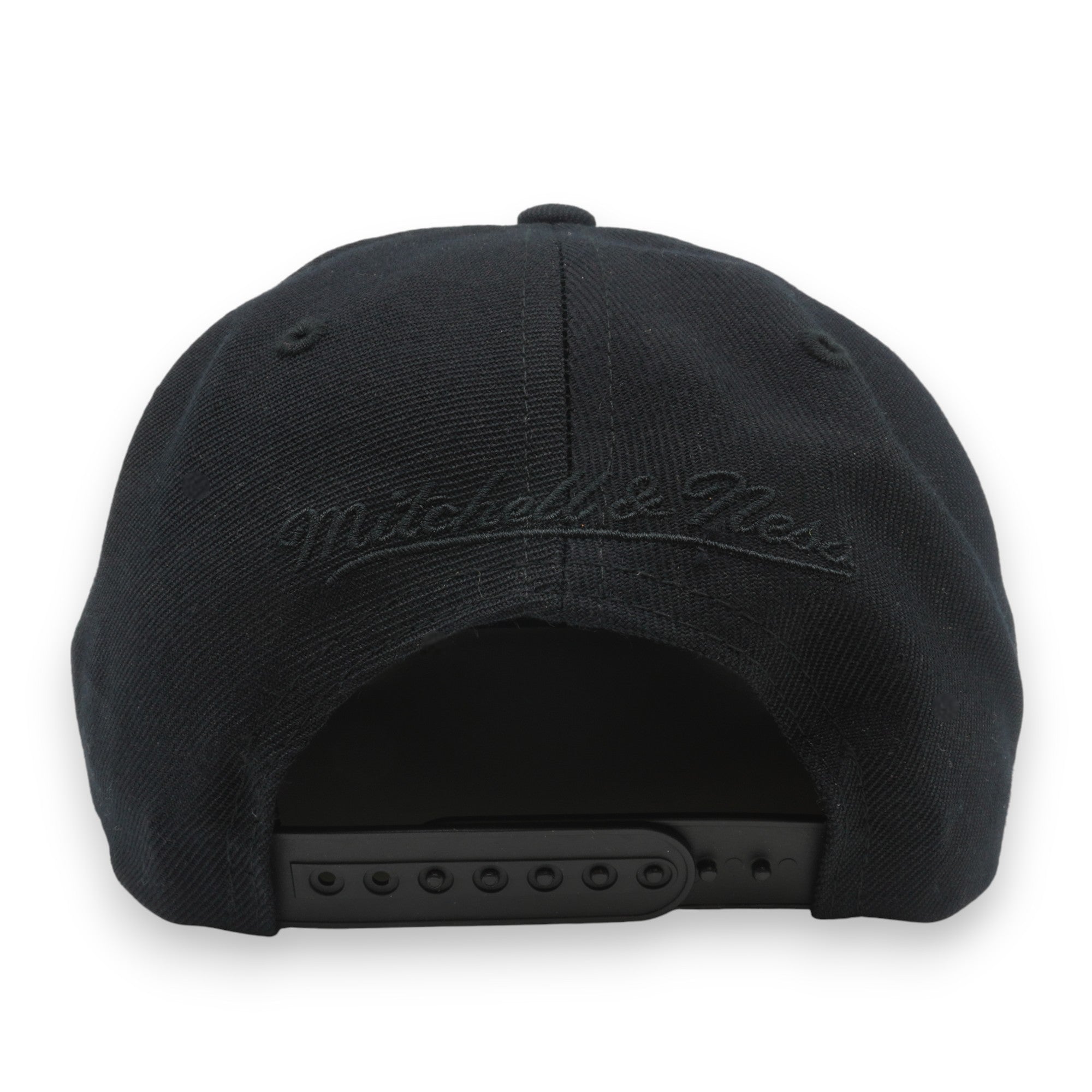 MENS MITCHELL & NESS NBA PRIMARY LOGO SNAPBACK KNICKS - BLACK