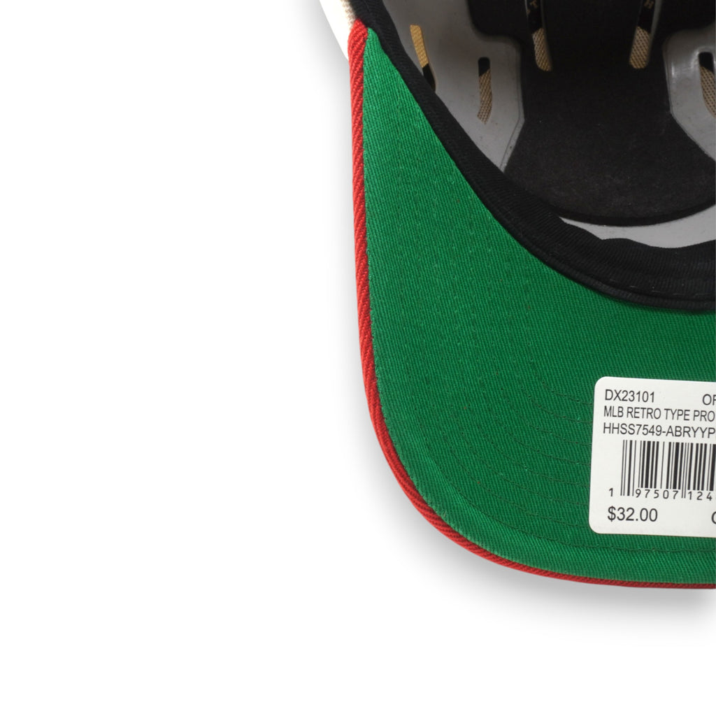 MENS MITCHELL & NESS MLB RETRO TYPE PRO SNAPBACK BRAVES - OFF WHITE