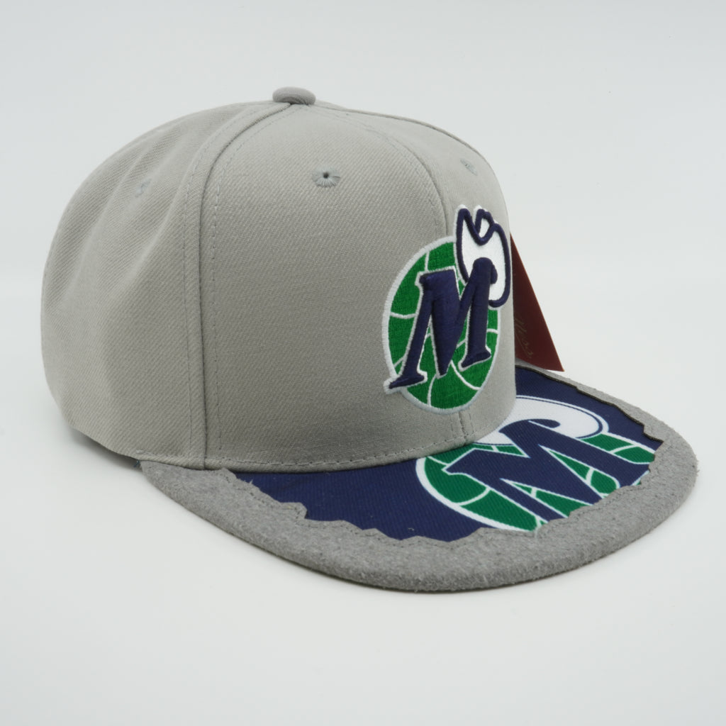 MENS MITCHELL & NESS NBA MUNCH TIME SNAPBACK HWC MAVERICKS - GREY