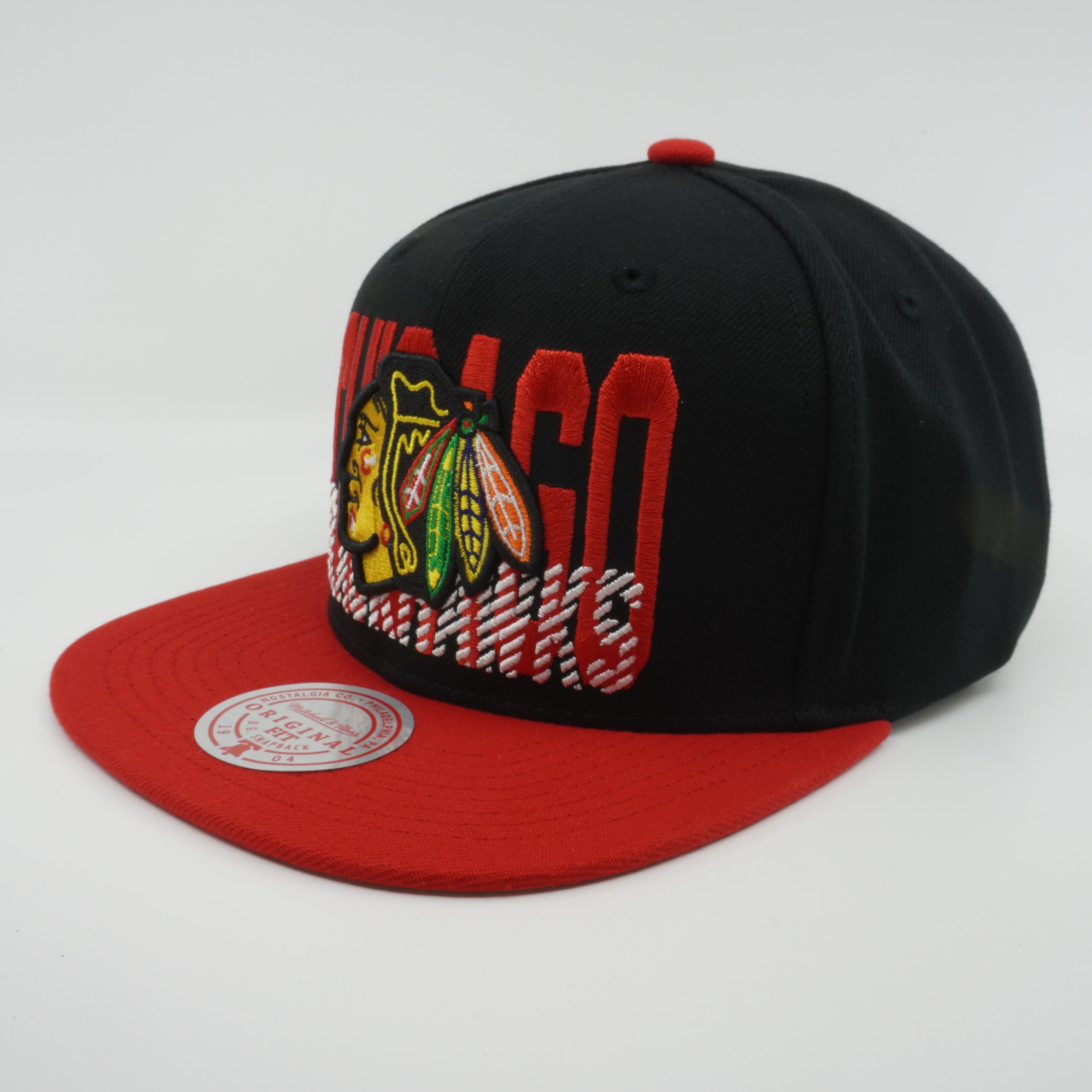 MENS MITCHELL & NESS NHL CROSS CHECK SNAPBACK BLACKHAWKS - BLACK
