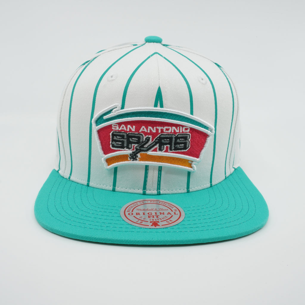 MENS MITCHELL & NESS NBA RETRO PINSTRIPE SNAPBACK HWC SPURS - WHITE