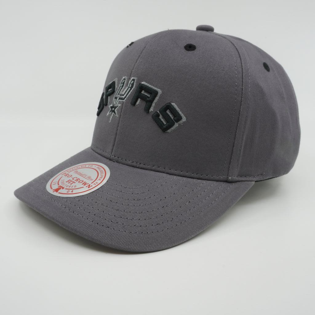 MENS MITCHELL & NESS NBA SPACE KNIT PRO SNAPBACK HWC SPURS - GREY