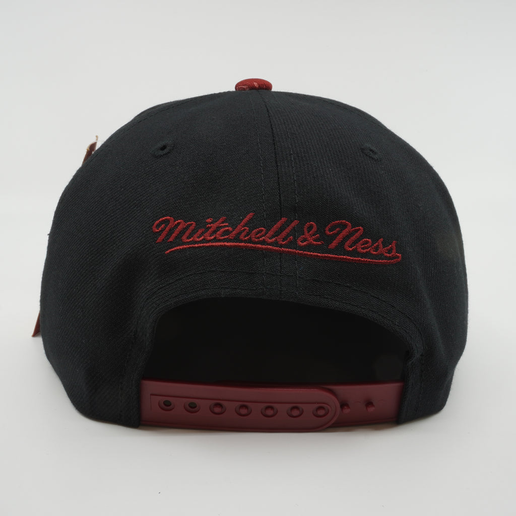 MENS MITCHELL & NESS NBA SNAPSHOT SNAPBACK HEAT - BLACK-RED