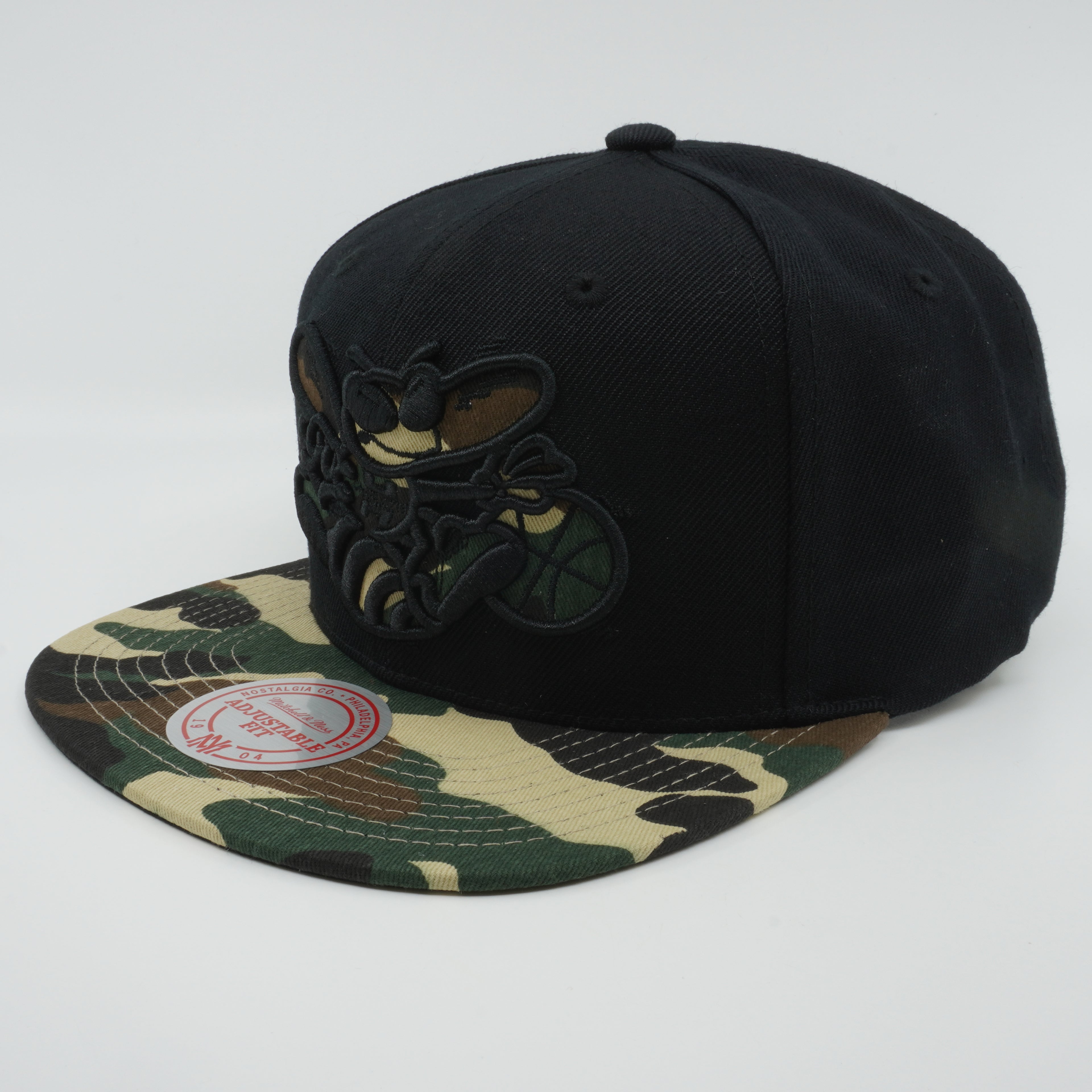 MENS MITCHELL & NESS NBA CAMO BILL HORNETS - CAMO WOODLAND